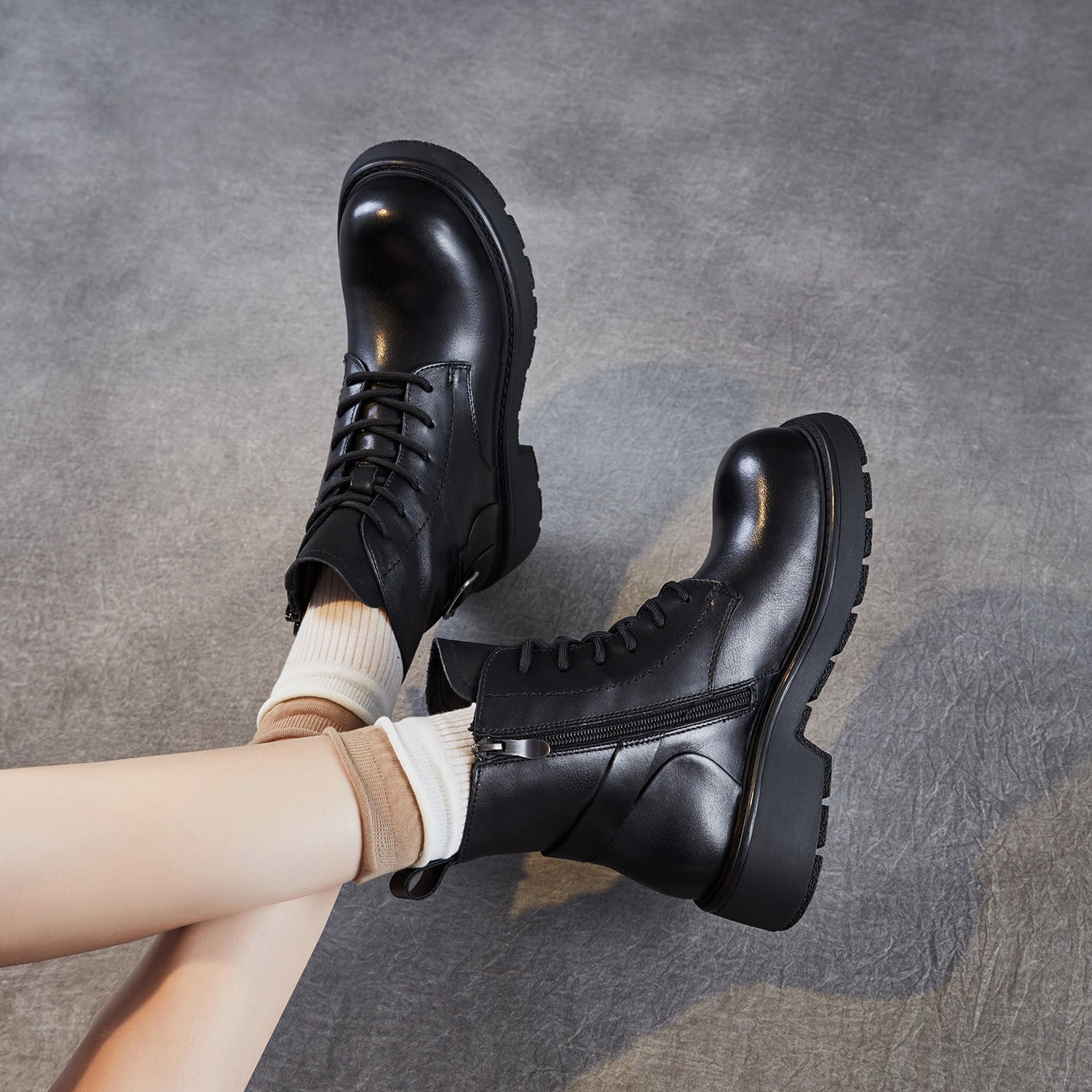 Women's Retro Plain Leather Buckle Ankle Boots-RAIIFY