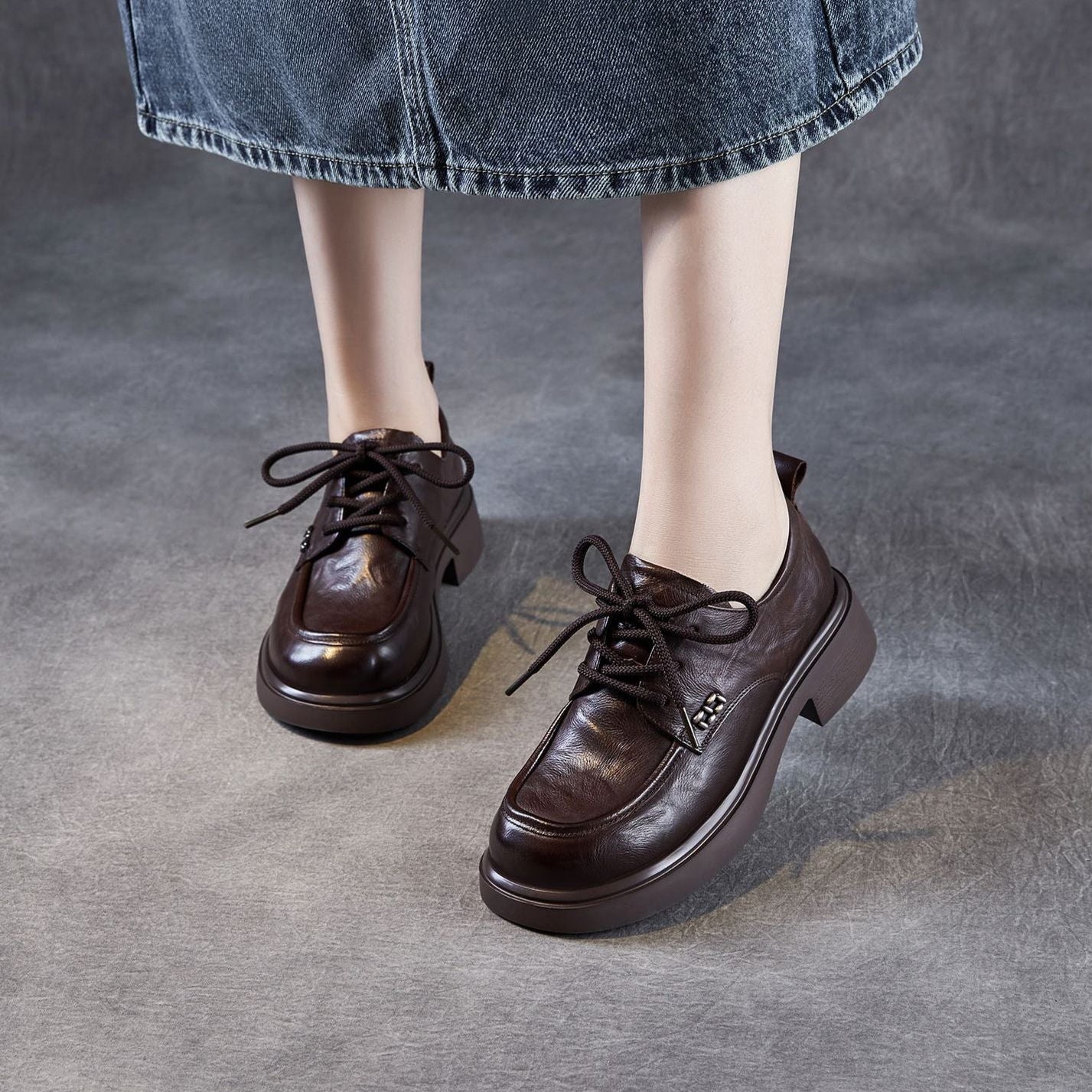 Women's Retro Plain Leather Casual Lace-up Loafers-RAIIFY