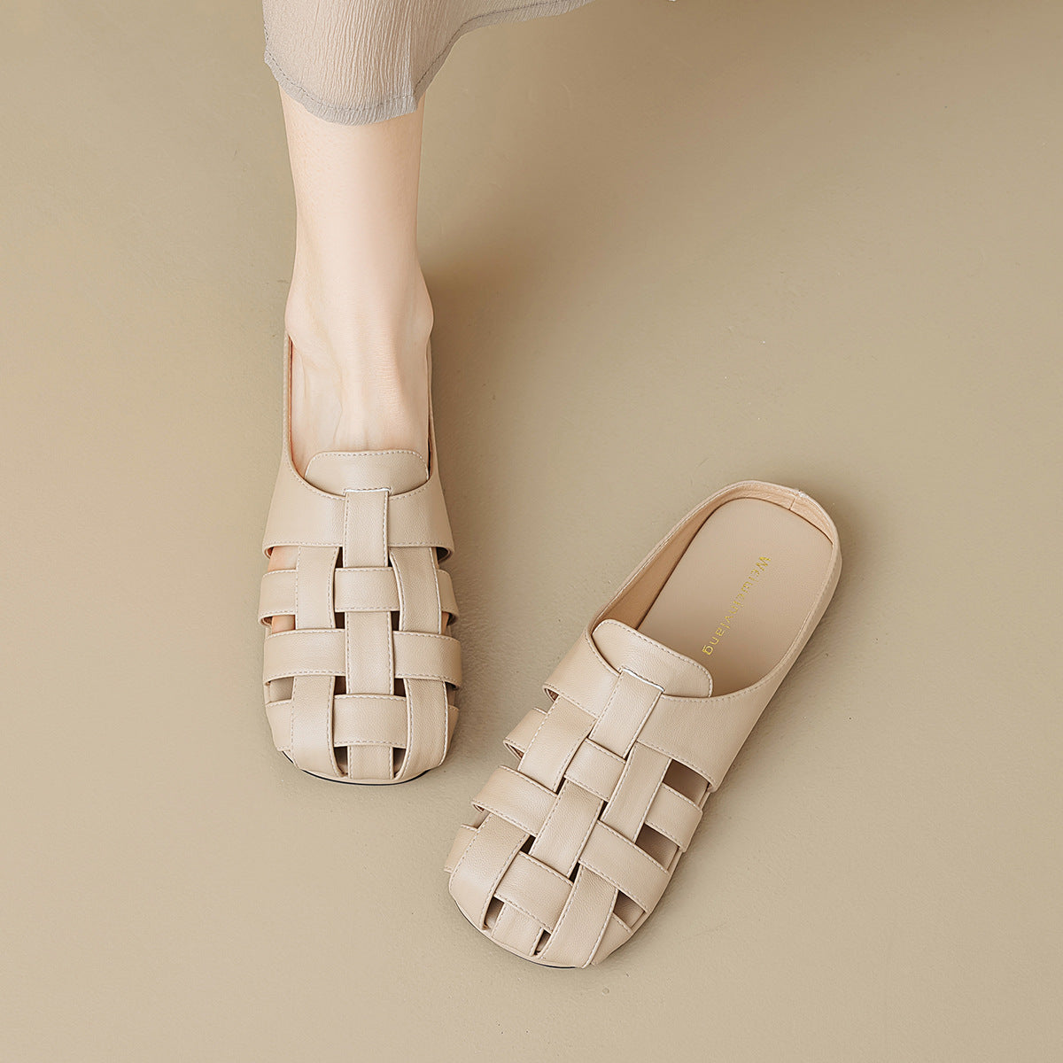 Women Handmade Plaited Soft Leather Casual Sandals-RAIIFY