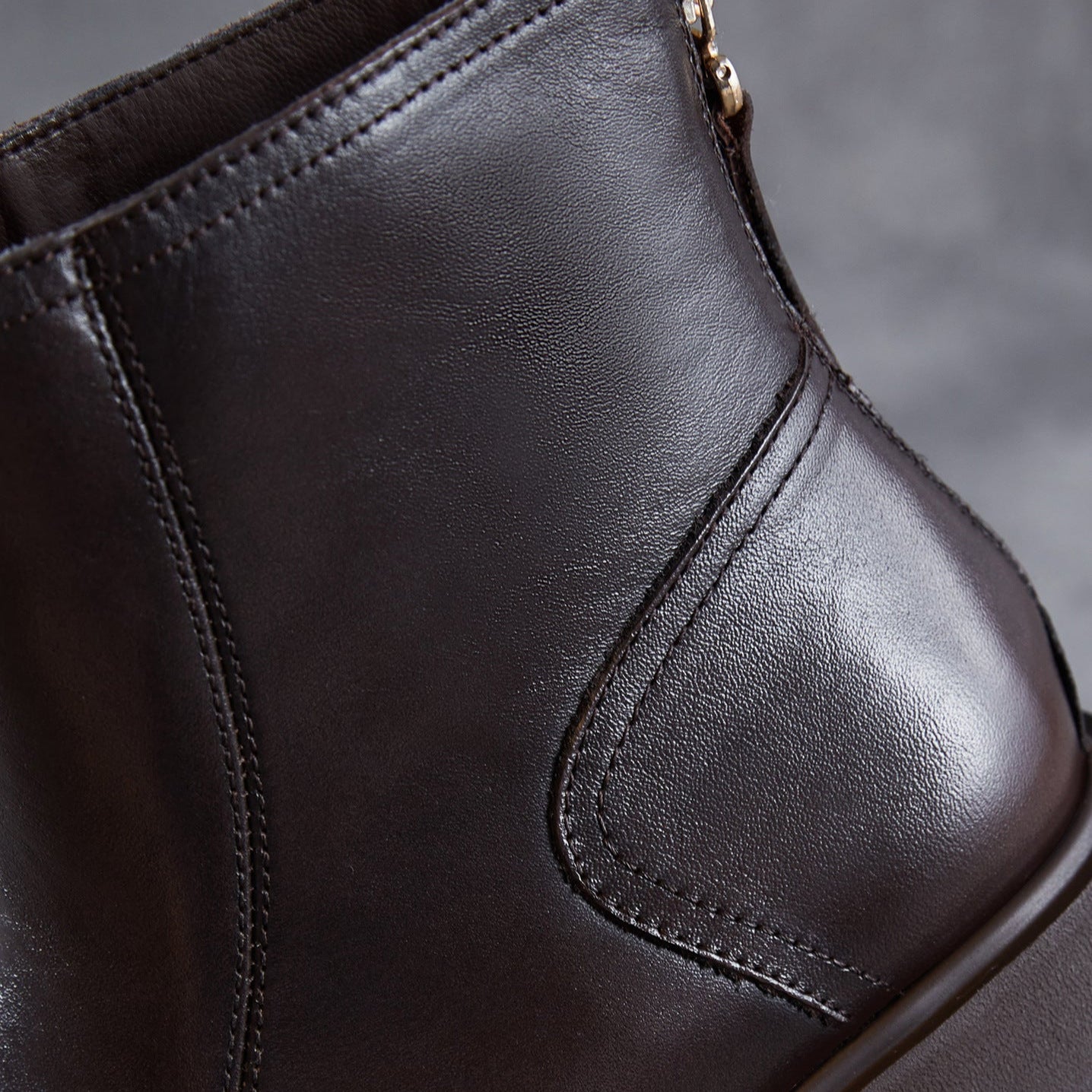 Women's Retro Plain Leather Ankle Platform Boots-RAIIFY