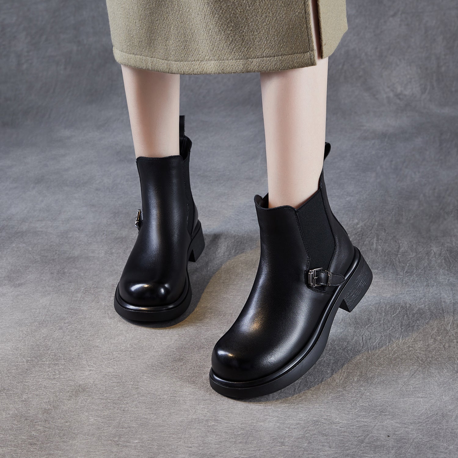 Women's Minimalist Plain Leather Slip-on Ankle Boots-RAIIFY