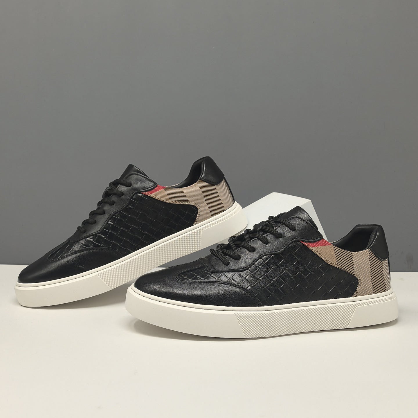 Men's Stylish Leather Flat Casual Shoes-RAIIFY