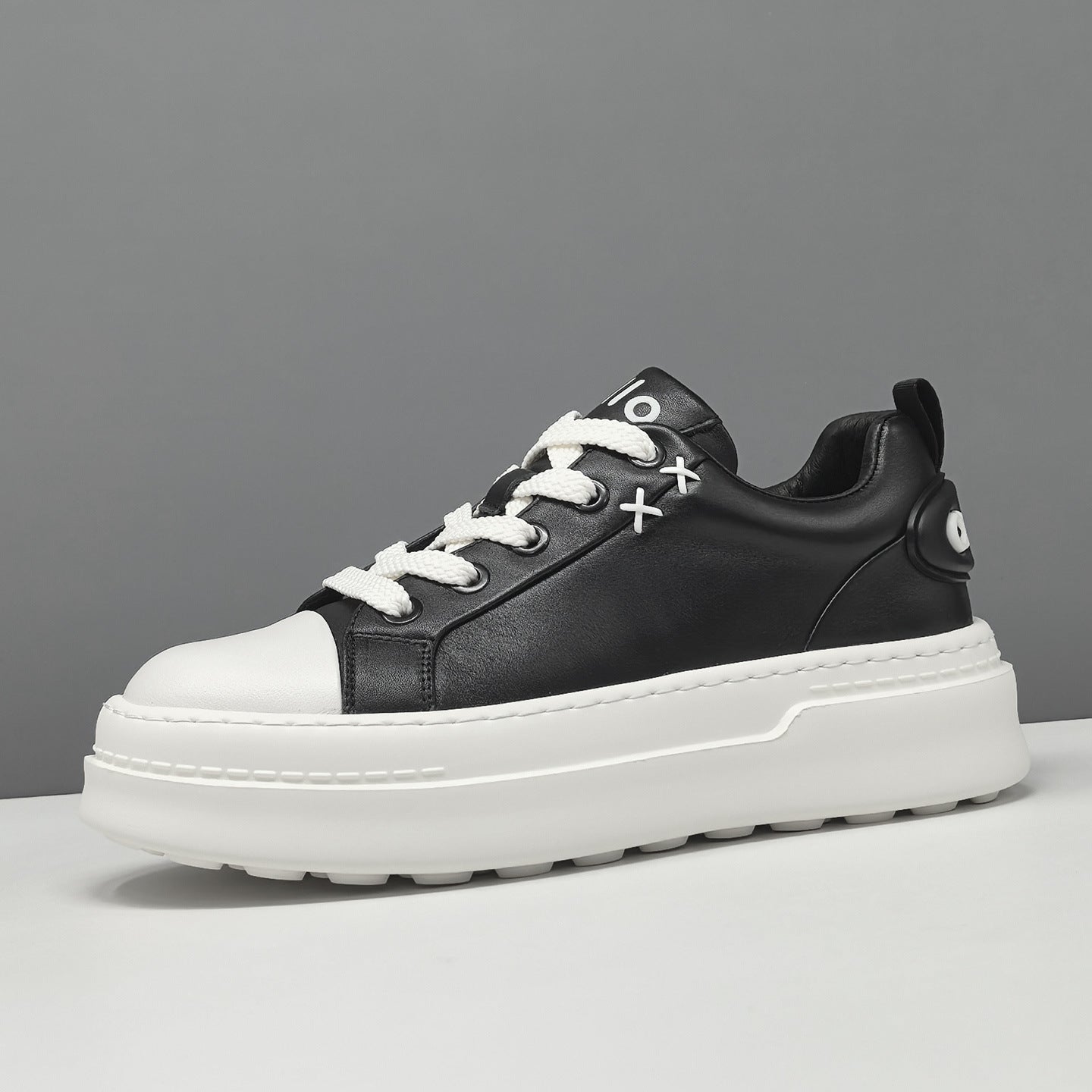 Men's Stylish Plain Leather Thick Sold Casual Sneakers-RAIIFY