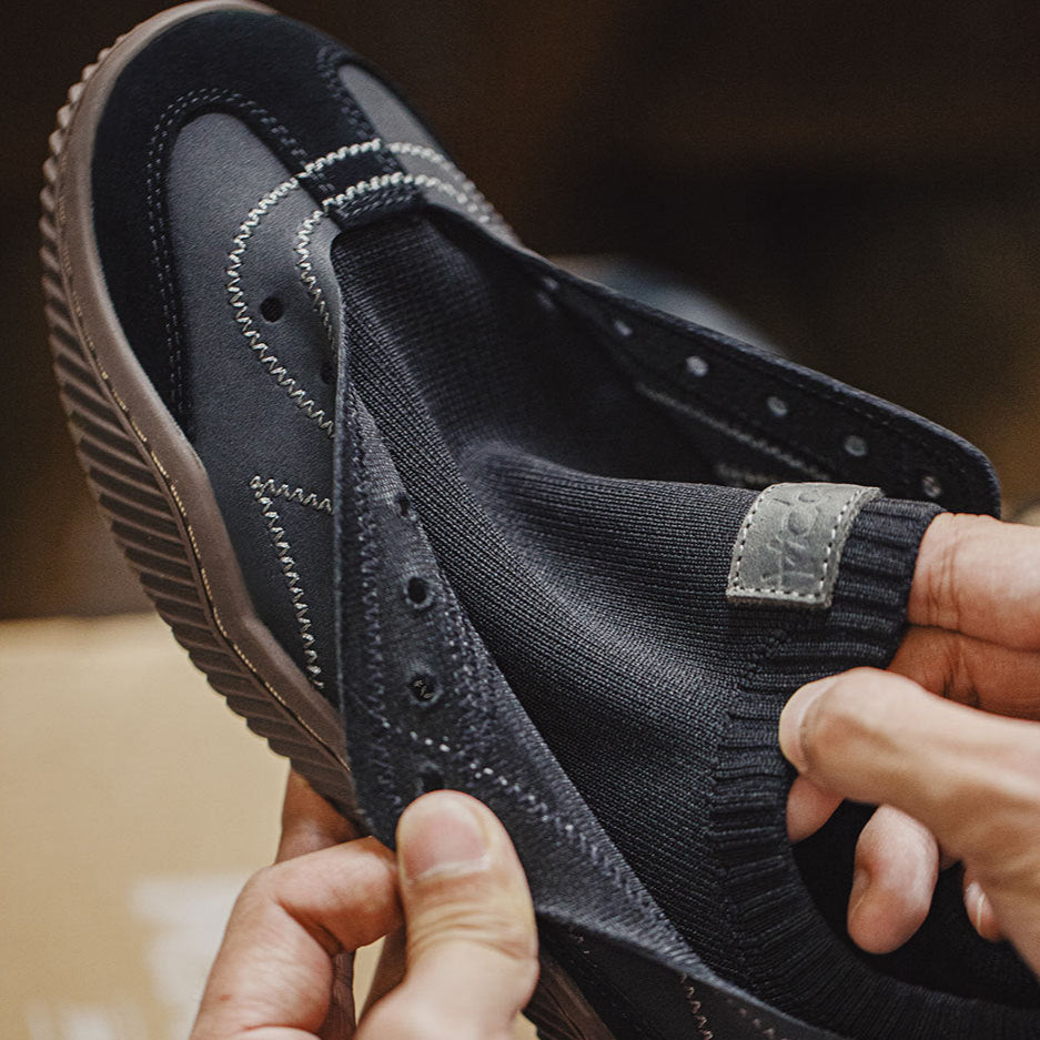 Men’s Casual Leather Comfortable Low-Top Sneakers-RAIIFY