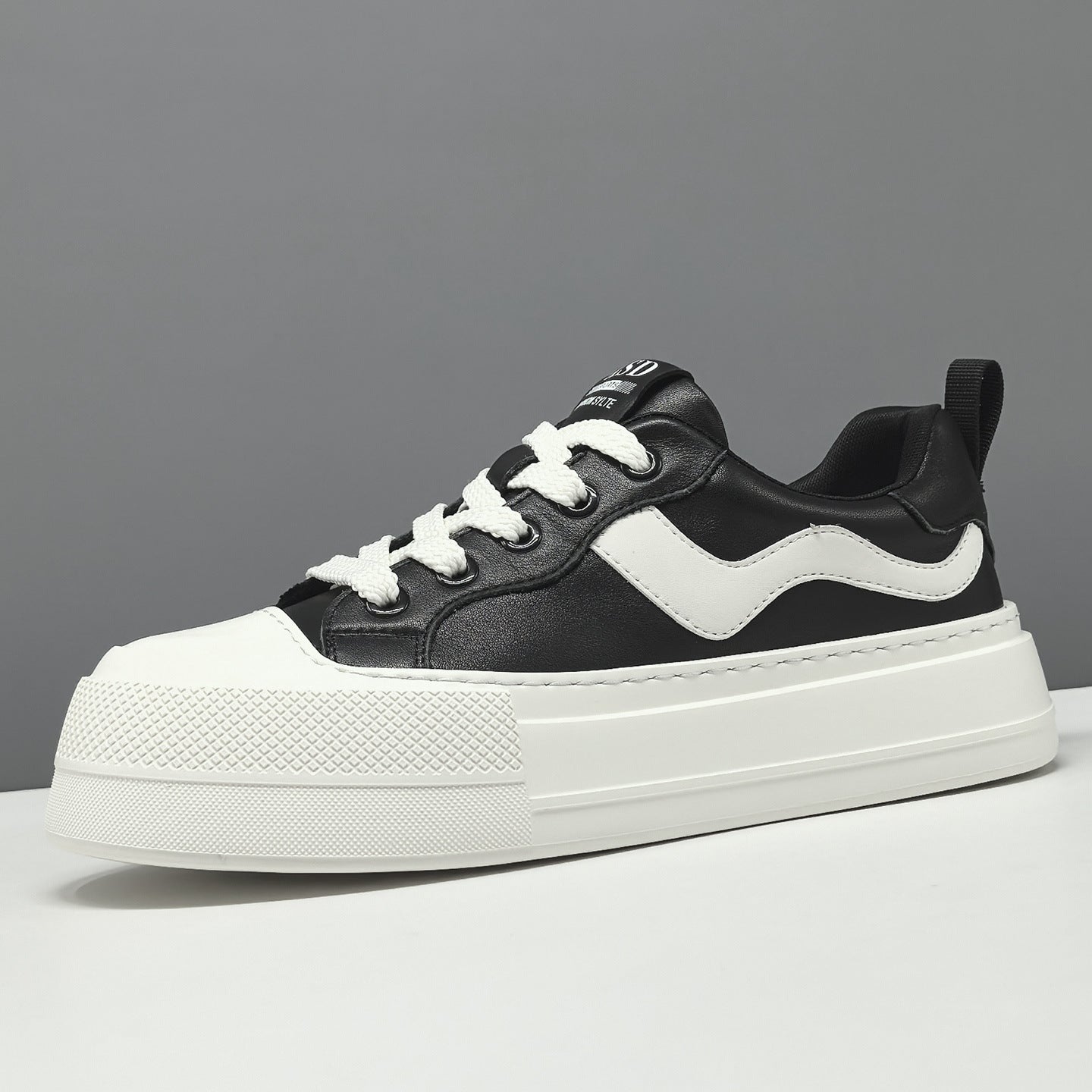 Men's Fashion Quilted Leather Flat Casual Sneakers-RAIIFY