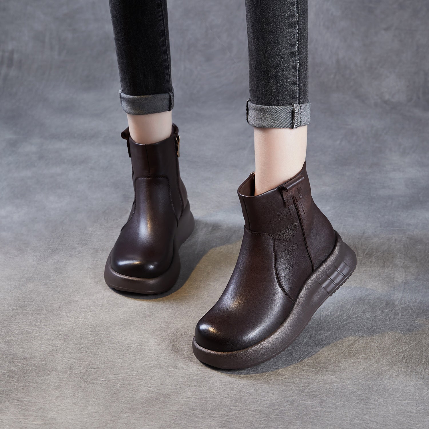 Women's Minimalist Plain Leather Thick Soled Ankle Boots-RAIIFY
