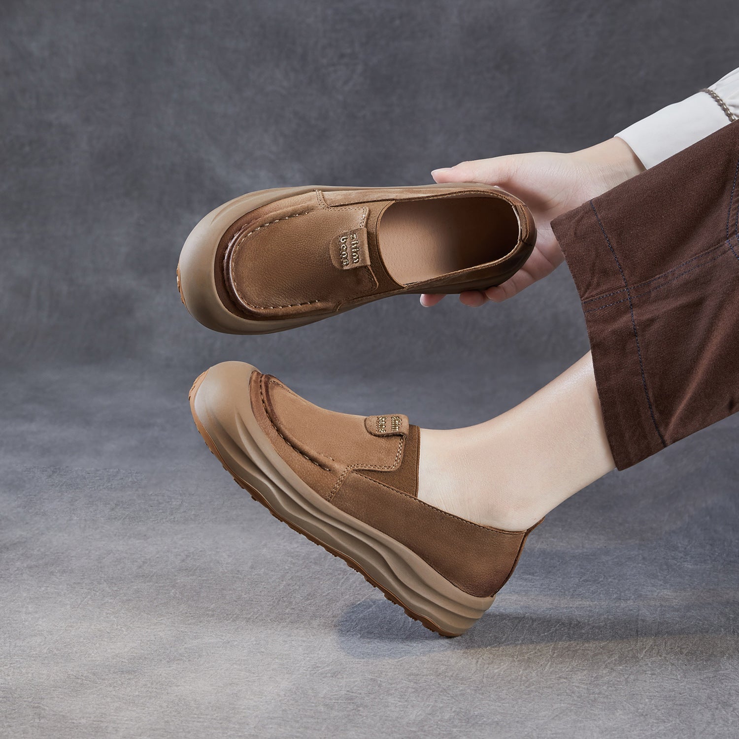 Women's Retro Suede Leather Slip-on Loafers-RAIIFY