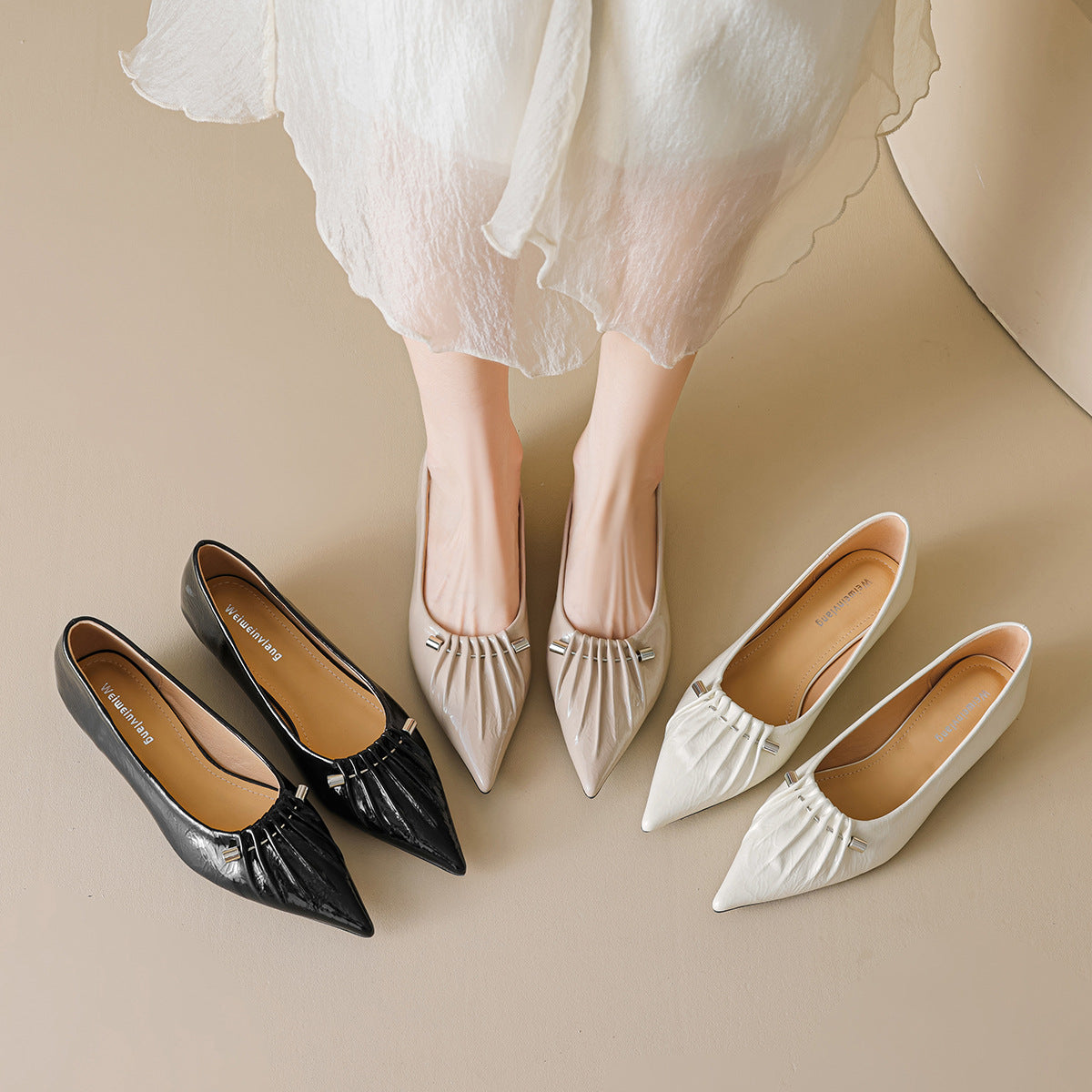 Women's Low Heel Wrinkle Metallic Accents Pointed-Toe Flats-RAIIFY