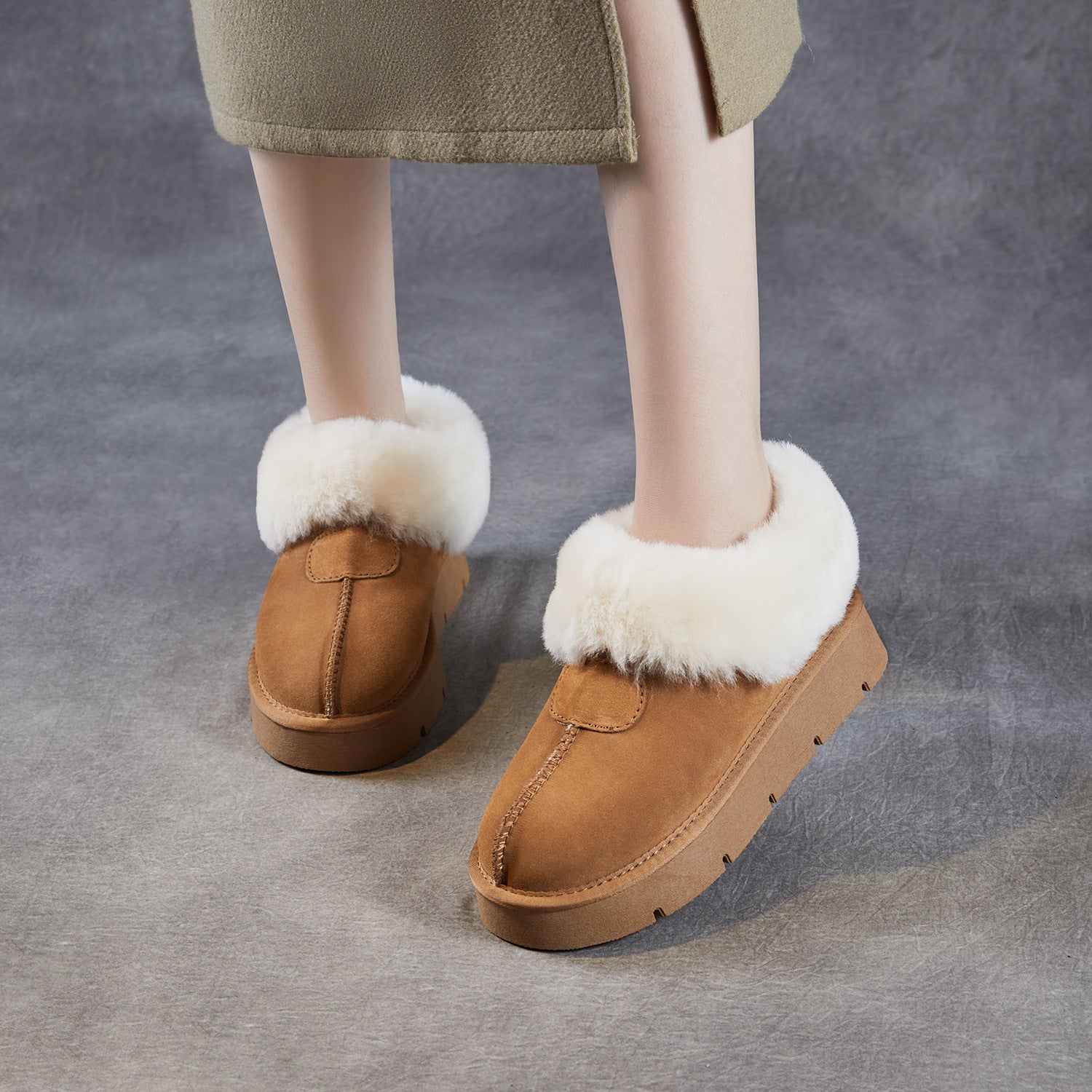 Women's Retro Winter Furred Slip-on Casual Shoes-RAIIFY