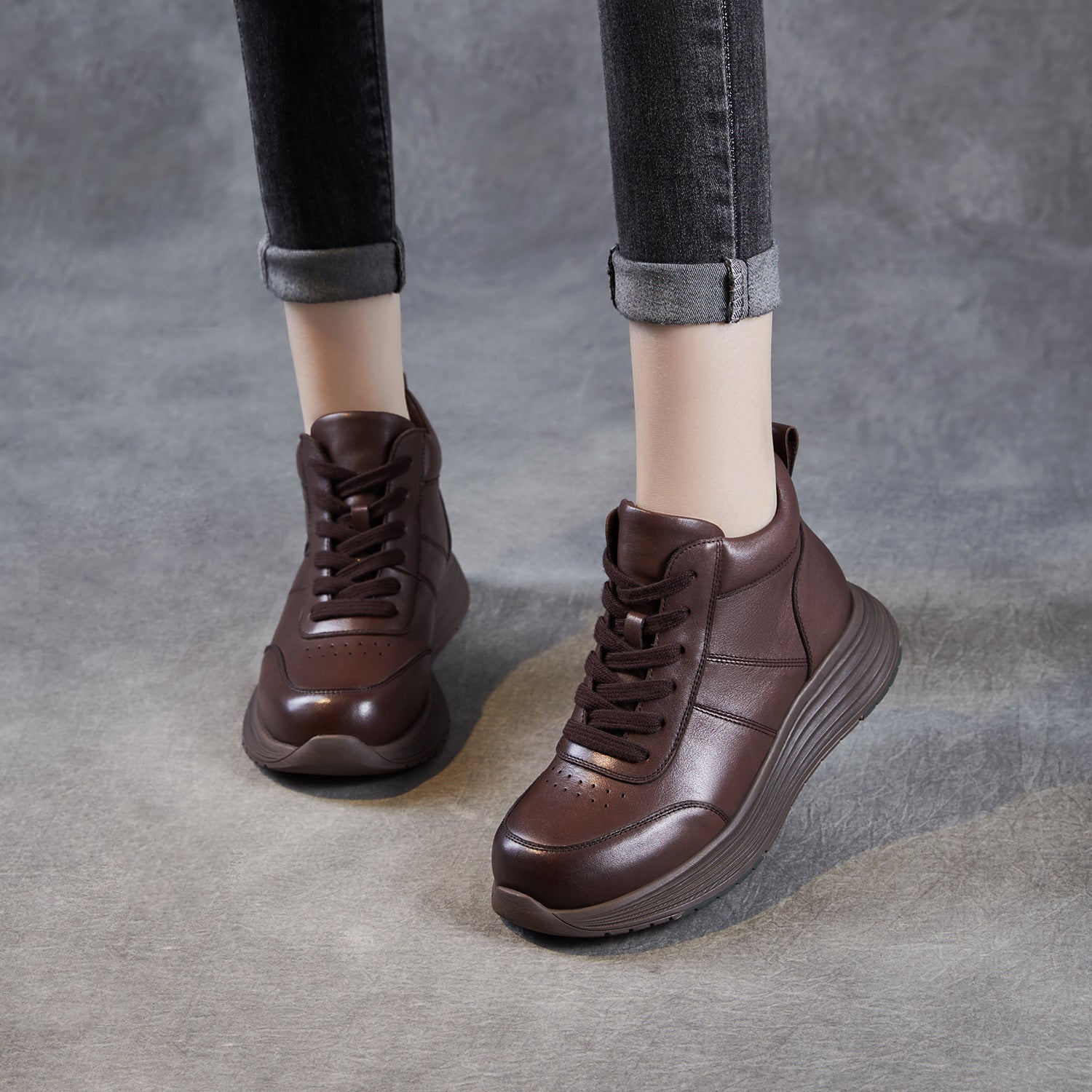 Women's Retro Leather Breathable Lace-up Ankle Boots-RAIIFY