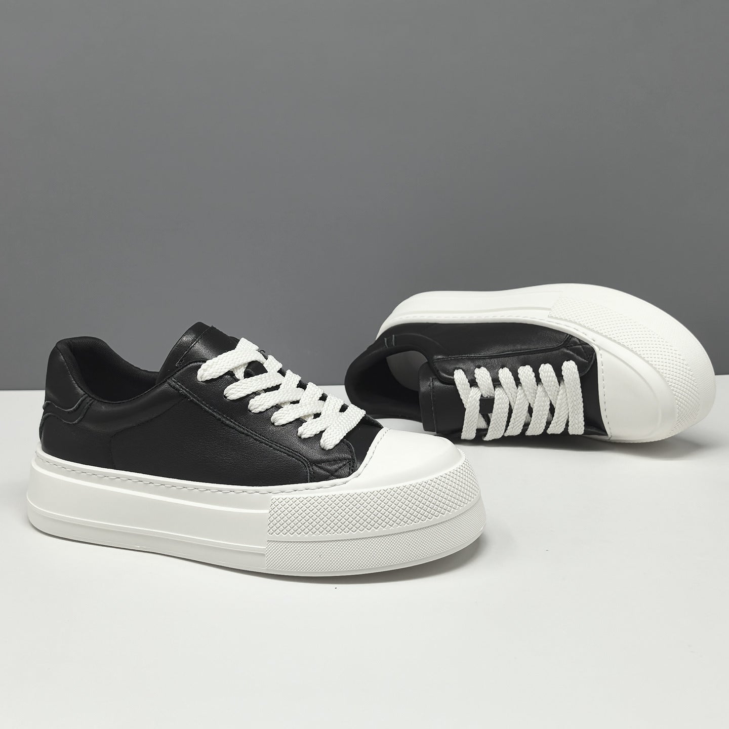 Men's Minimalist Plain Leather Flat Casual Sneakers-RAIIFY