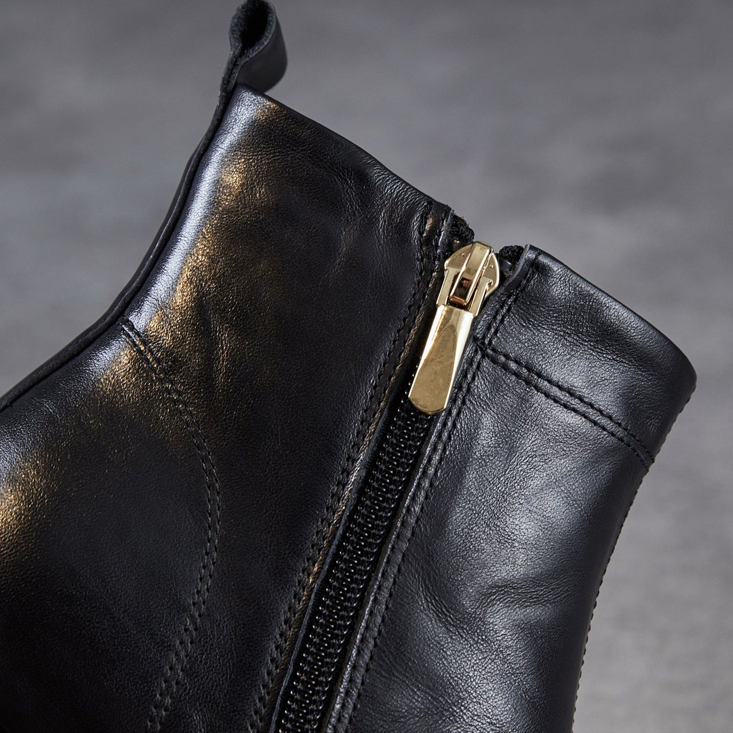 Women's Retro Leather Furred Chunky Heel Ankle Boots-RAIIFY