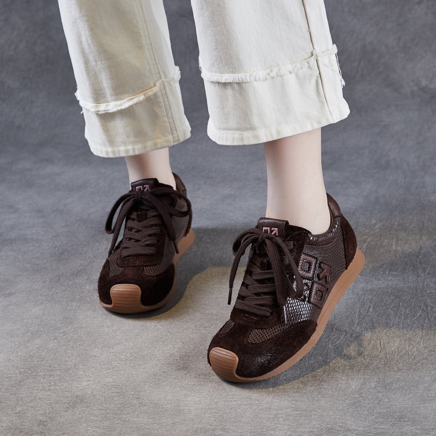 Women's Retro Patchwork Leather Flat Casual Sneakers-RAIIFY