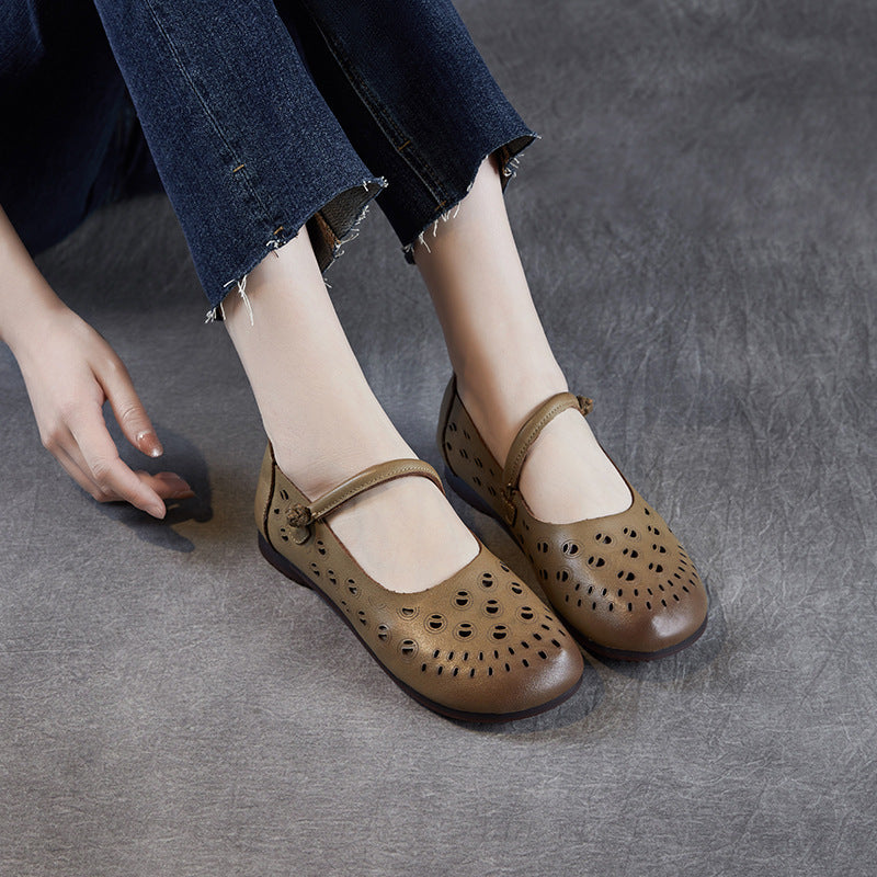 Women Retro Hollow Leather Soft Casual Flats-RAIIFY