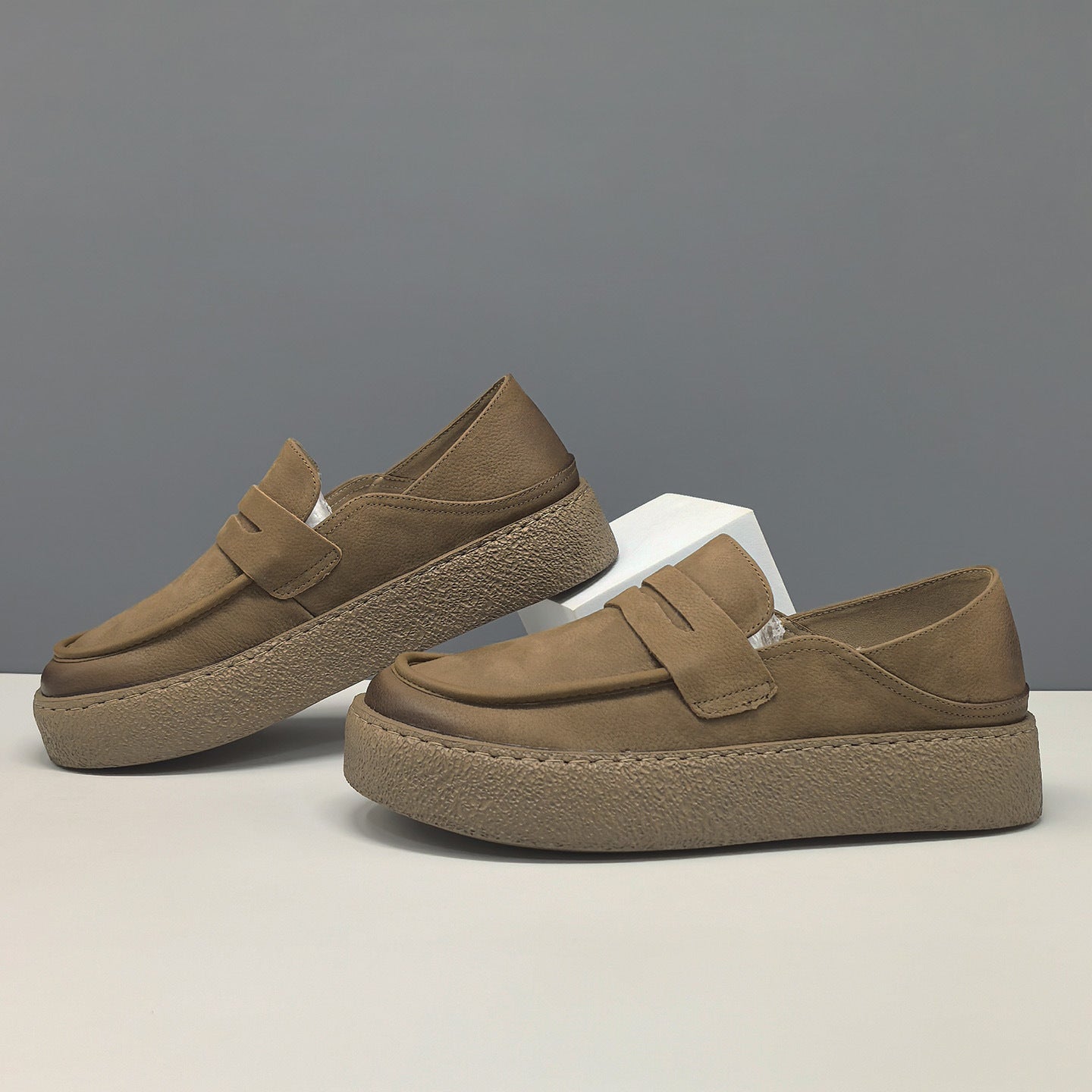 Men's Retro Plain Leather Casual Loafers-RAIIFY