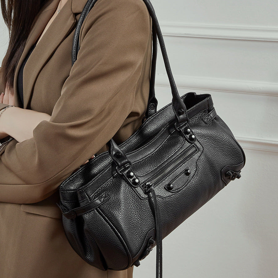 Women’s Leather Vintage Punk Rivet Shoulder Bag-RAIIFY