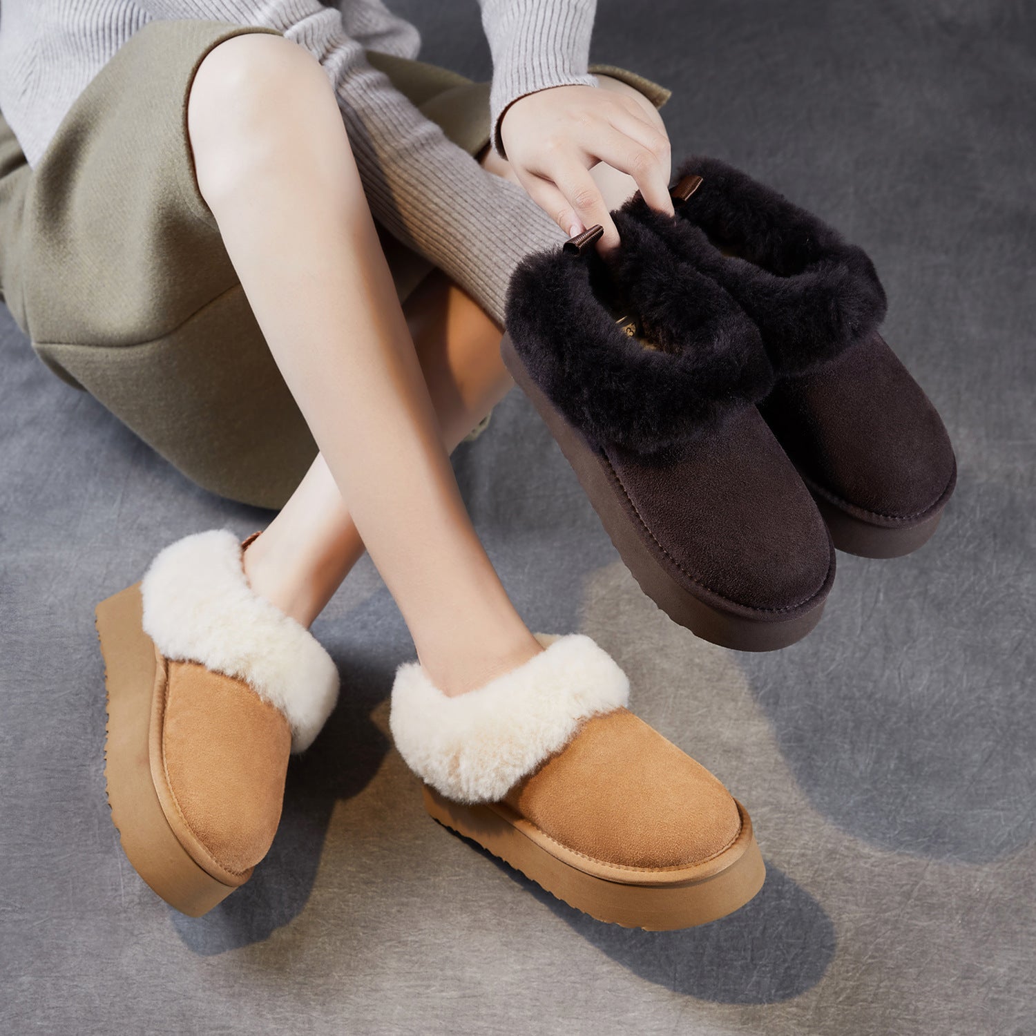 Women's Minimalist Suede Low Top Furred Casual Shoes-RAIIFY