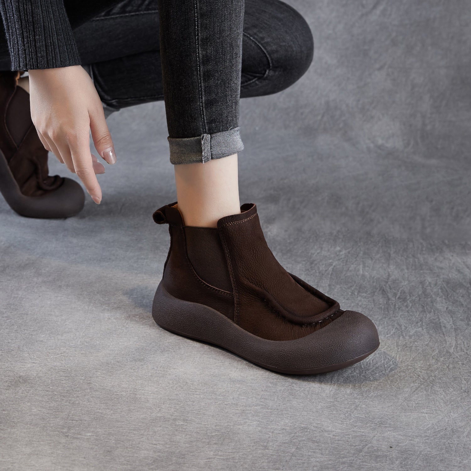 Women's Vintage Plain Leather Slip-on Ankle Boots-RAIIFY