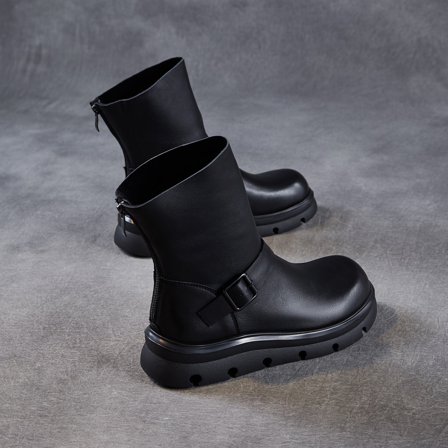 Women's Retro Leather Back Zipper Minimalist Boots-RAIIFY