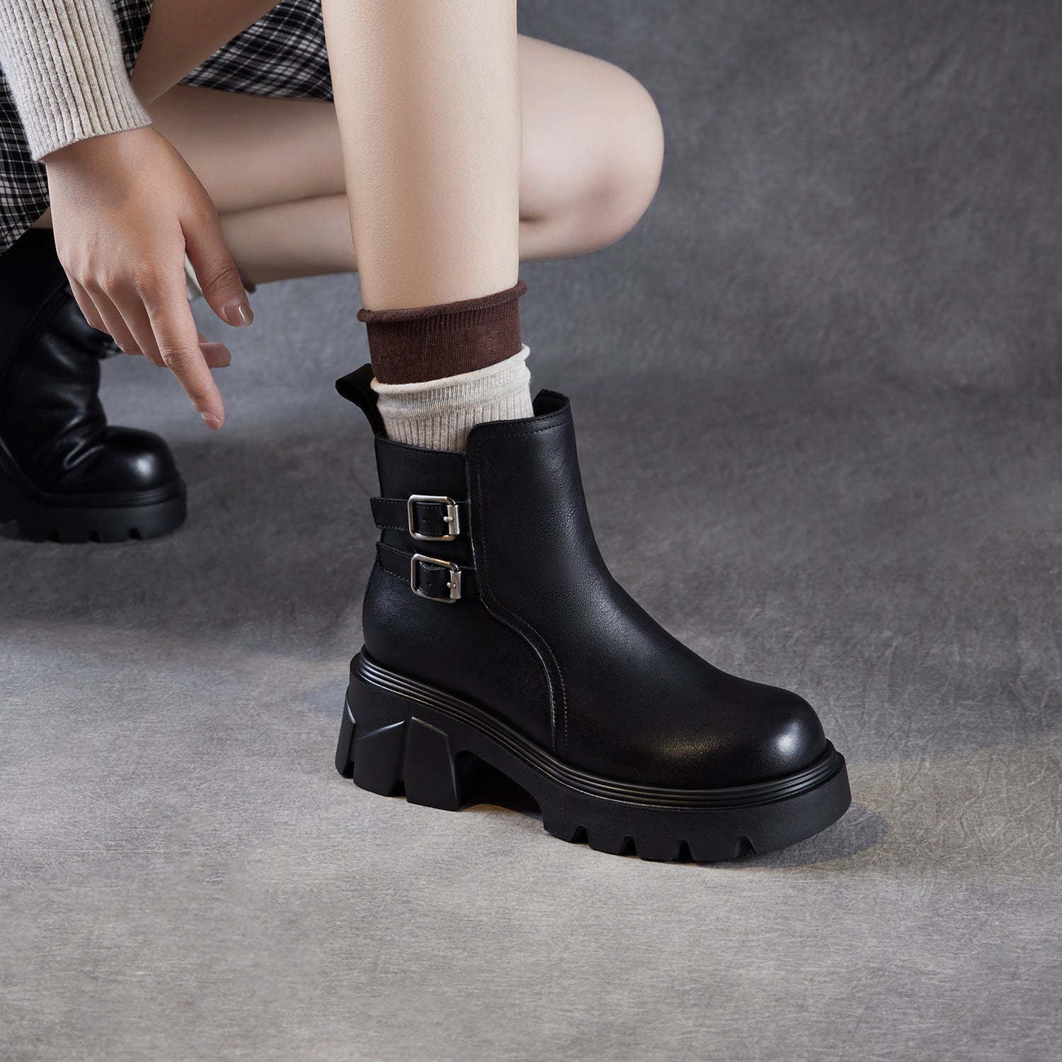 Women's Classic Plain Leather Buckle Platform Ankle Boots-RAIIFY