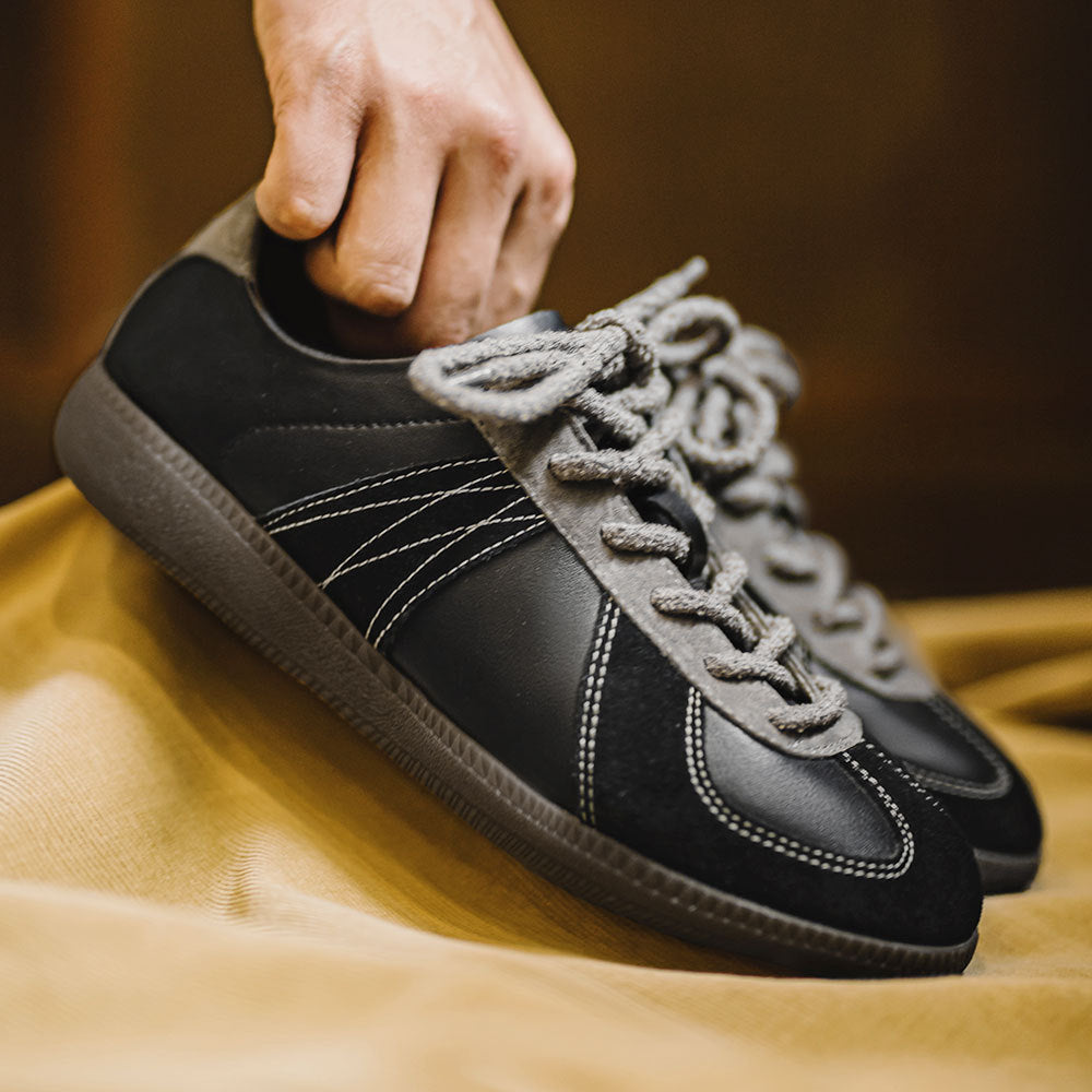 Men’s Plain Leather Trainers – Breathable & Lightweight with Contrast Stitching-RAIIFY