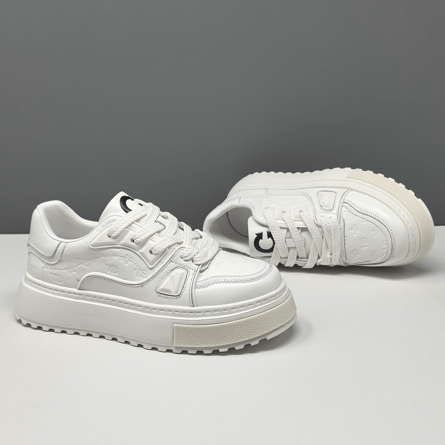 Men's Fashion Embossed Leather Thick Soled Sneakers-RAIIFY