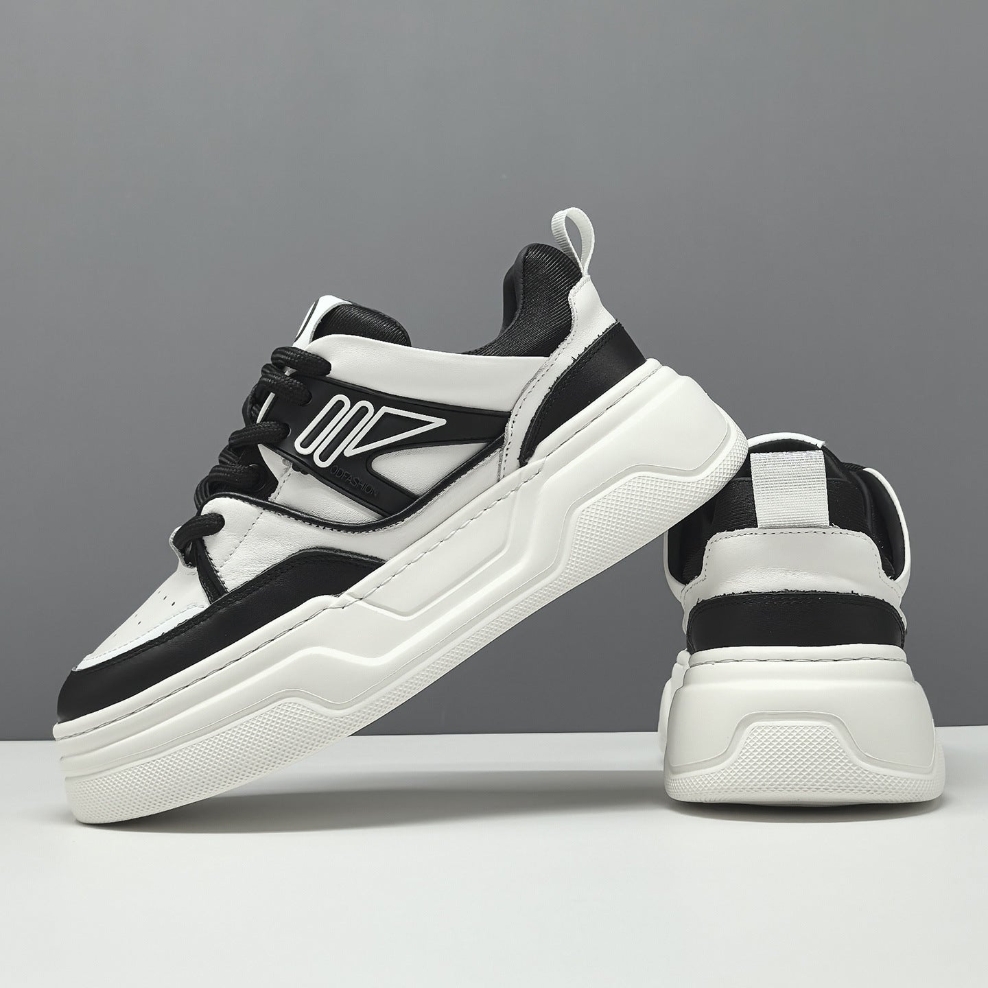 Men's Fashion Breathable Leather Thick Soled Casual Sneakers-RAIIFY