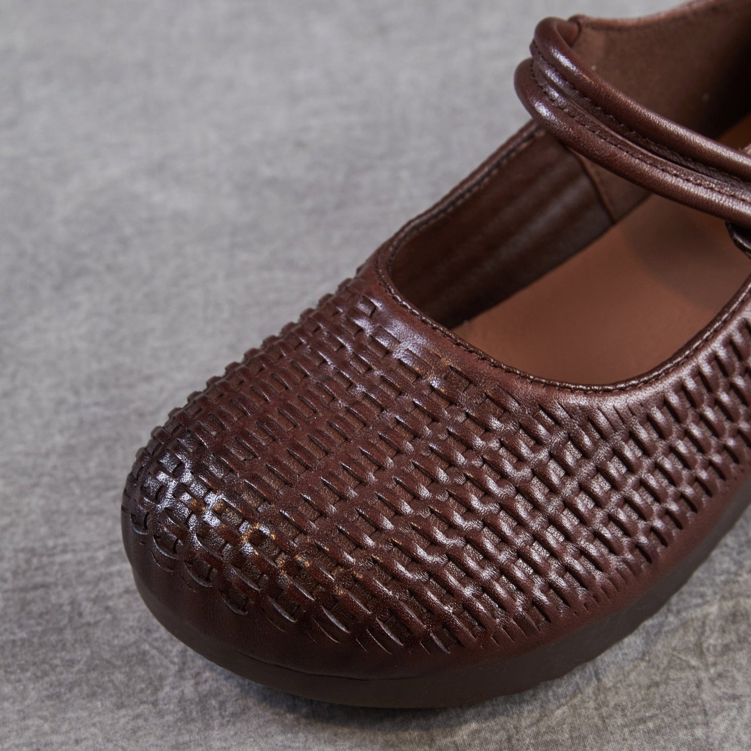 Women's Retro Quilted Leather Casual Mary Jane Shoes