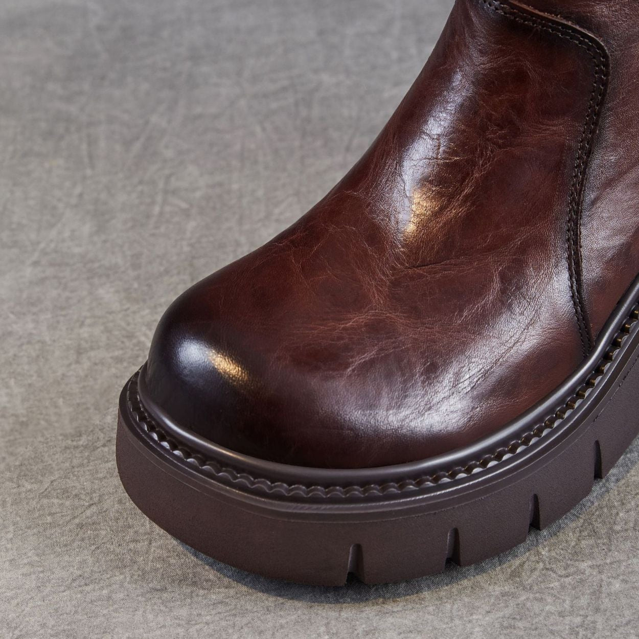 Women's Vintage Leather Chunky Platform Boots-RAIIFY