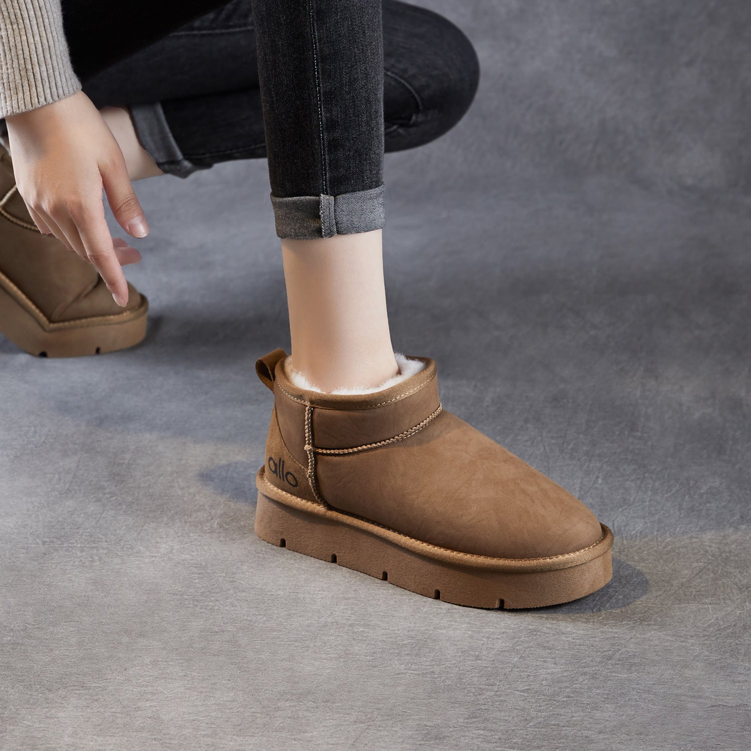 Women's Winter Furred Suede Flat Ankle Boots-RAIIFY