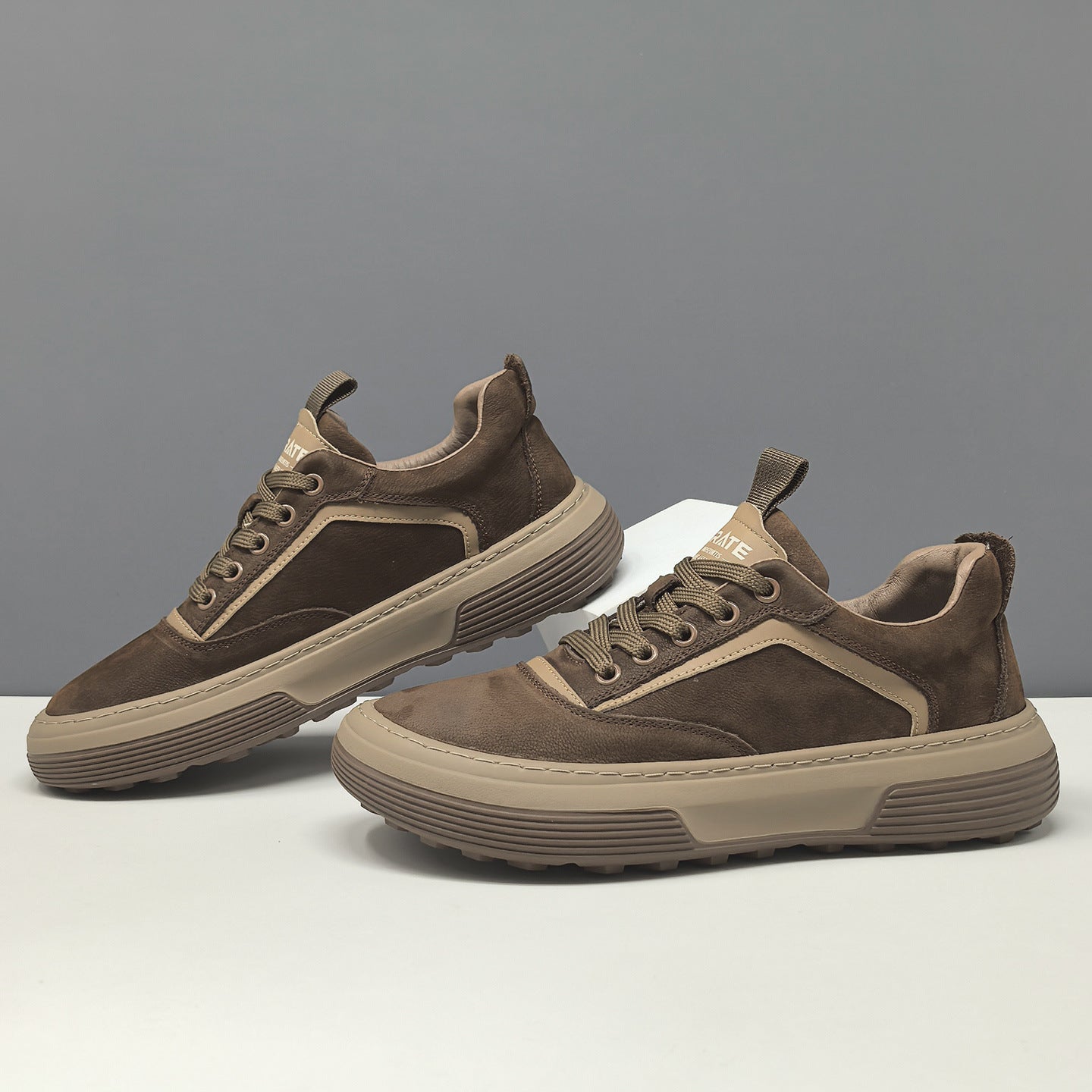 Men's Quilted Leather Minimalist Flat Casual Sneakers-RAIIFY