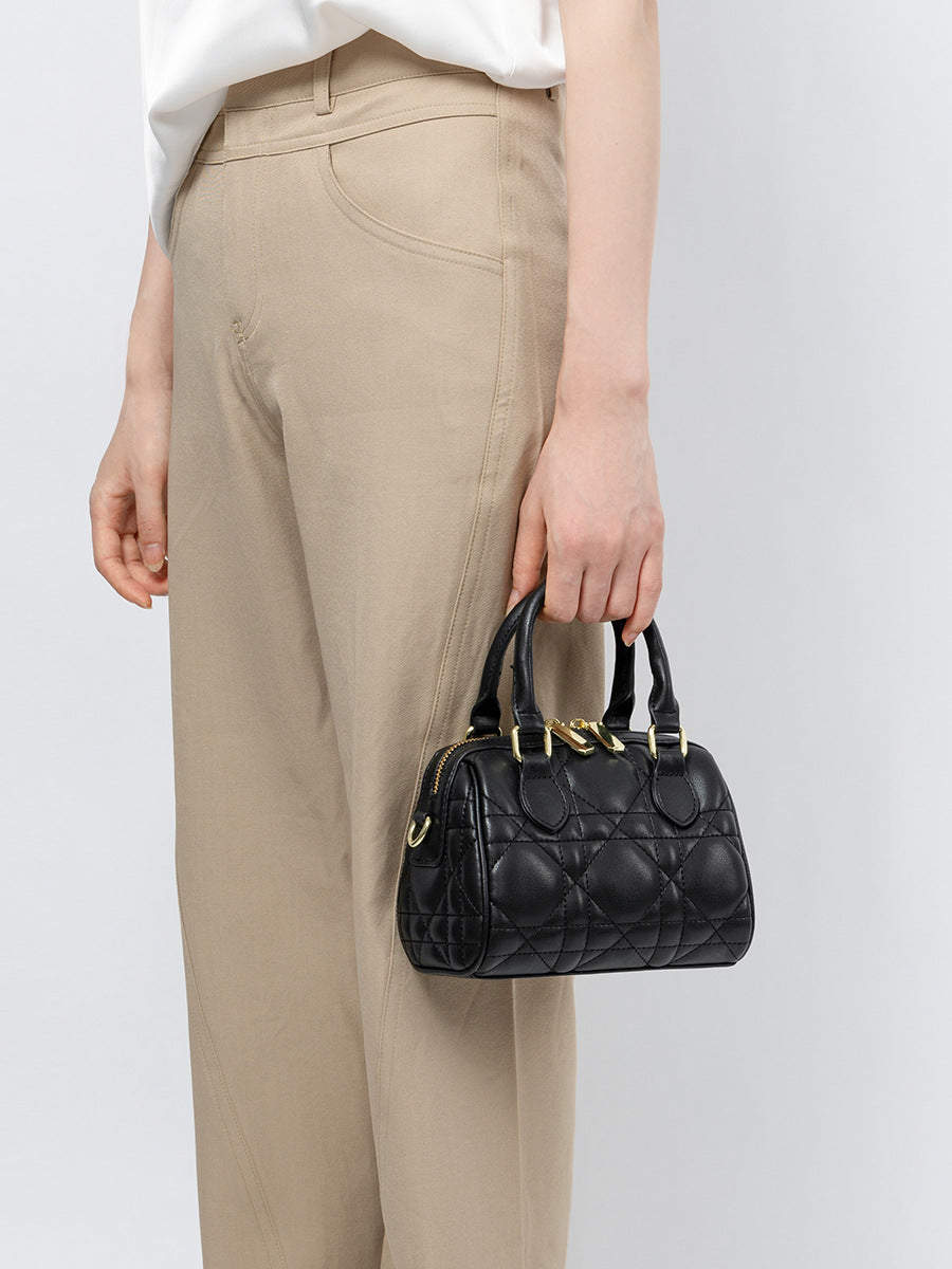 Women's Fashion Quilted Leather Crossbody Bag-RAIIFY