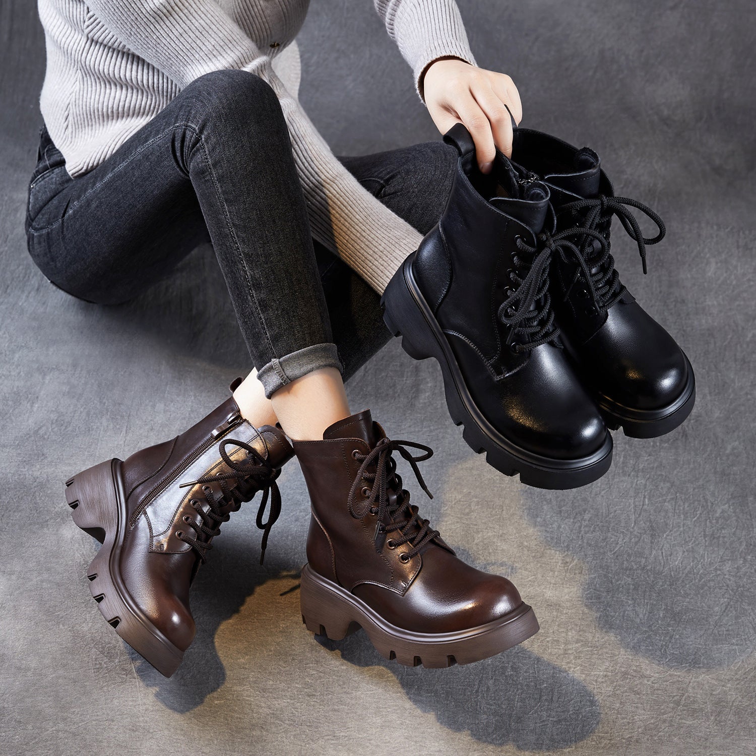 Women's Vintage Classic Leather Platform Boots-RAIIFY