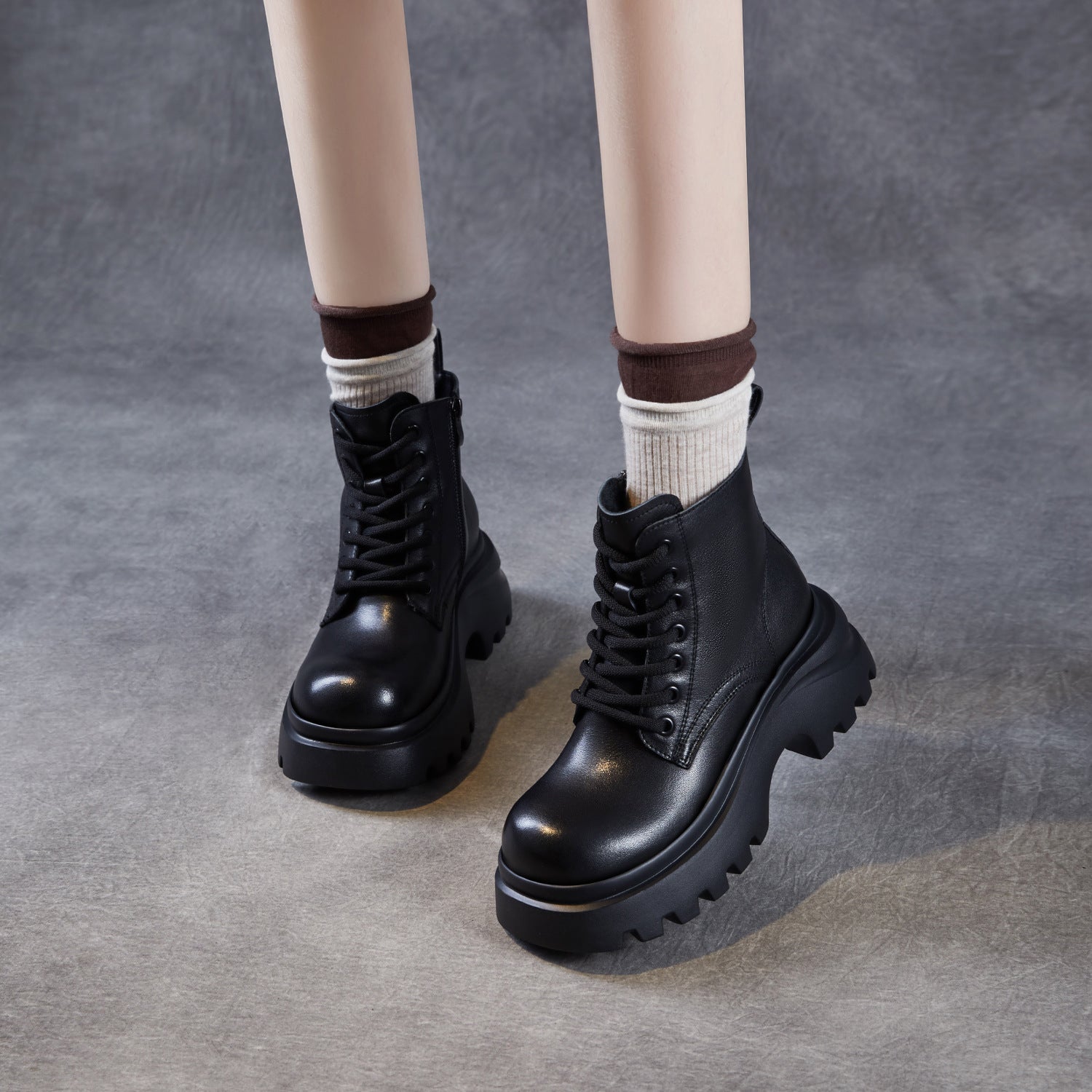 Women's Retro Plain Leather Chunky Platform Boots-RAIIFY