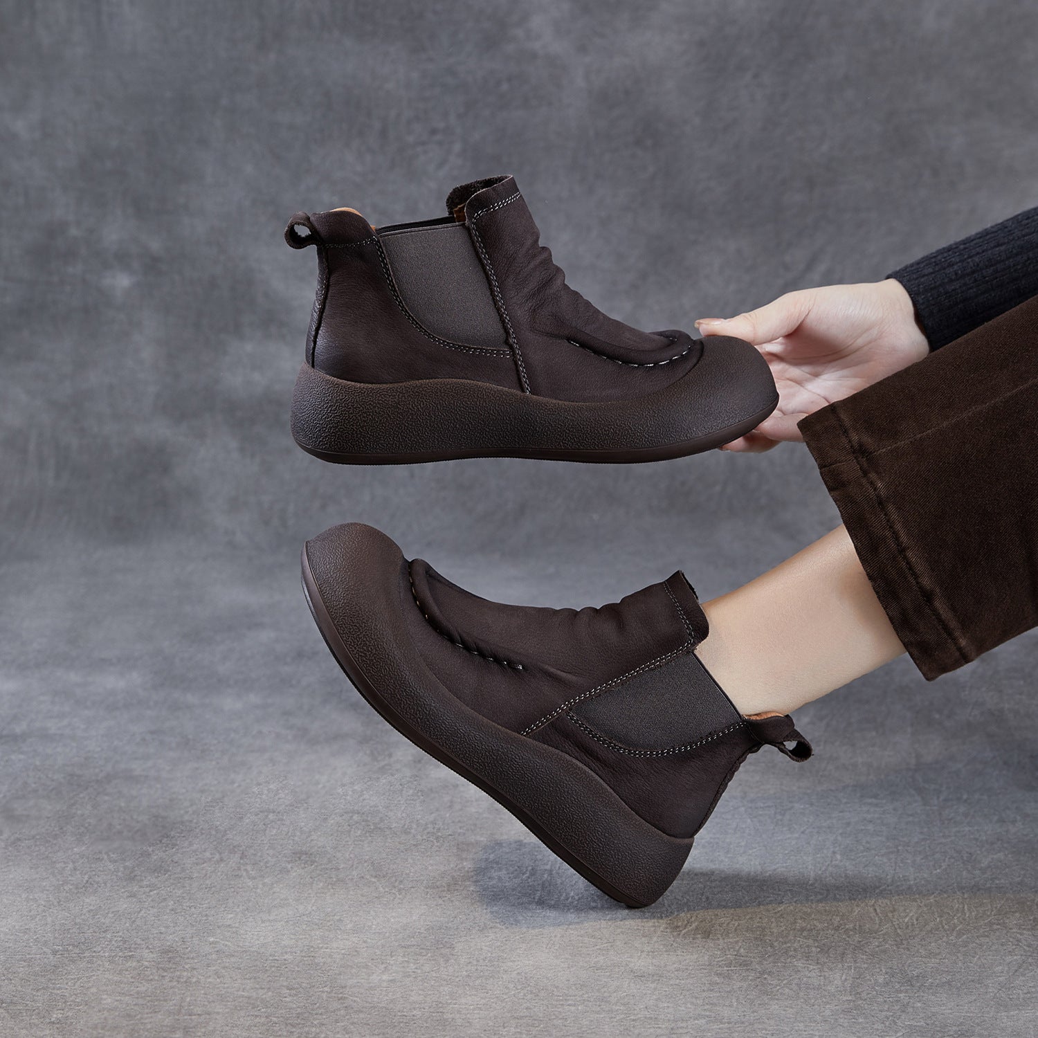 Women's Vintage Plain Leather Slip-on Ankle Boots-RAIIFY