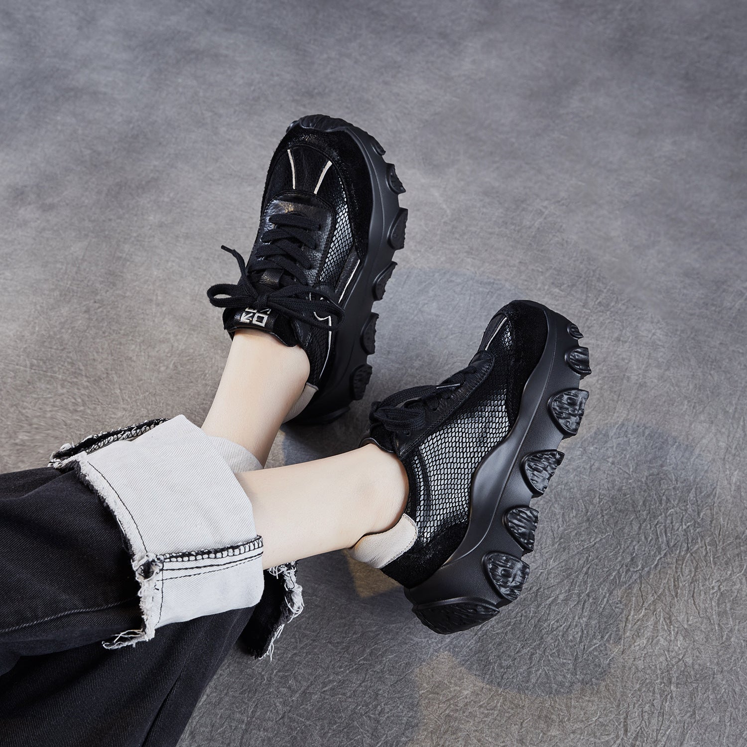 Women's Retro Leather Casual Chunky Platform Sneakers-RAIIFY