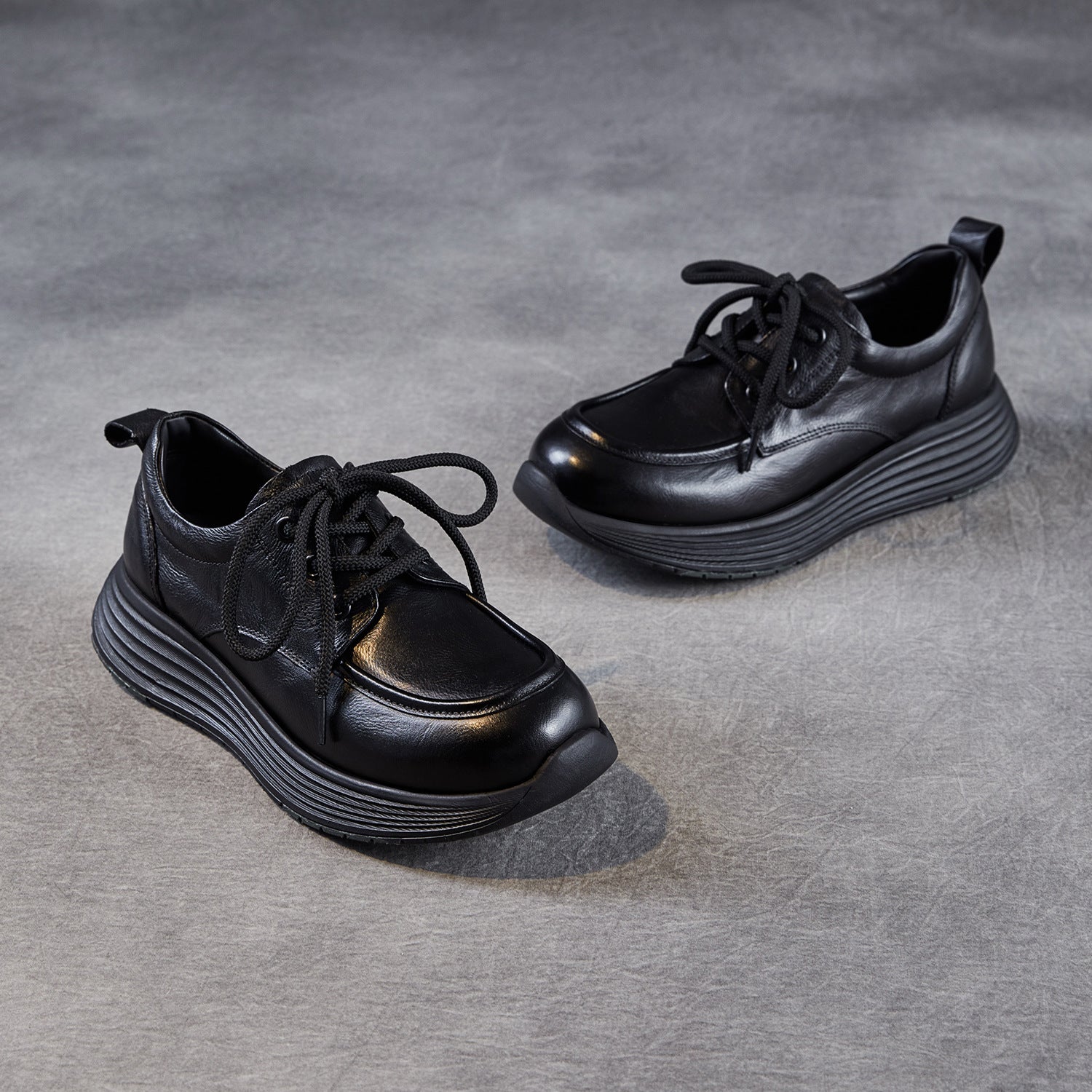 Women's Retro Platform Lace-up Leather Shoes-RAIIFY