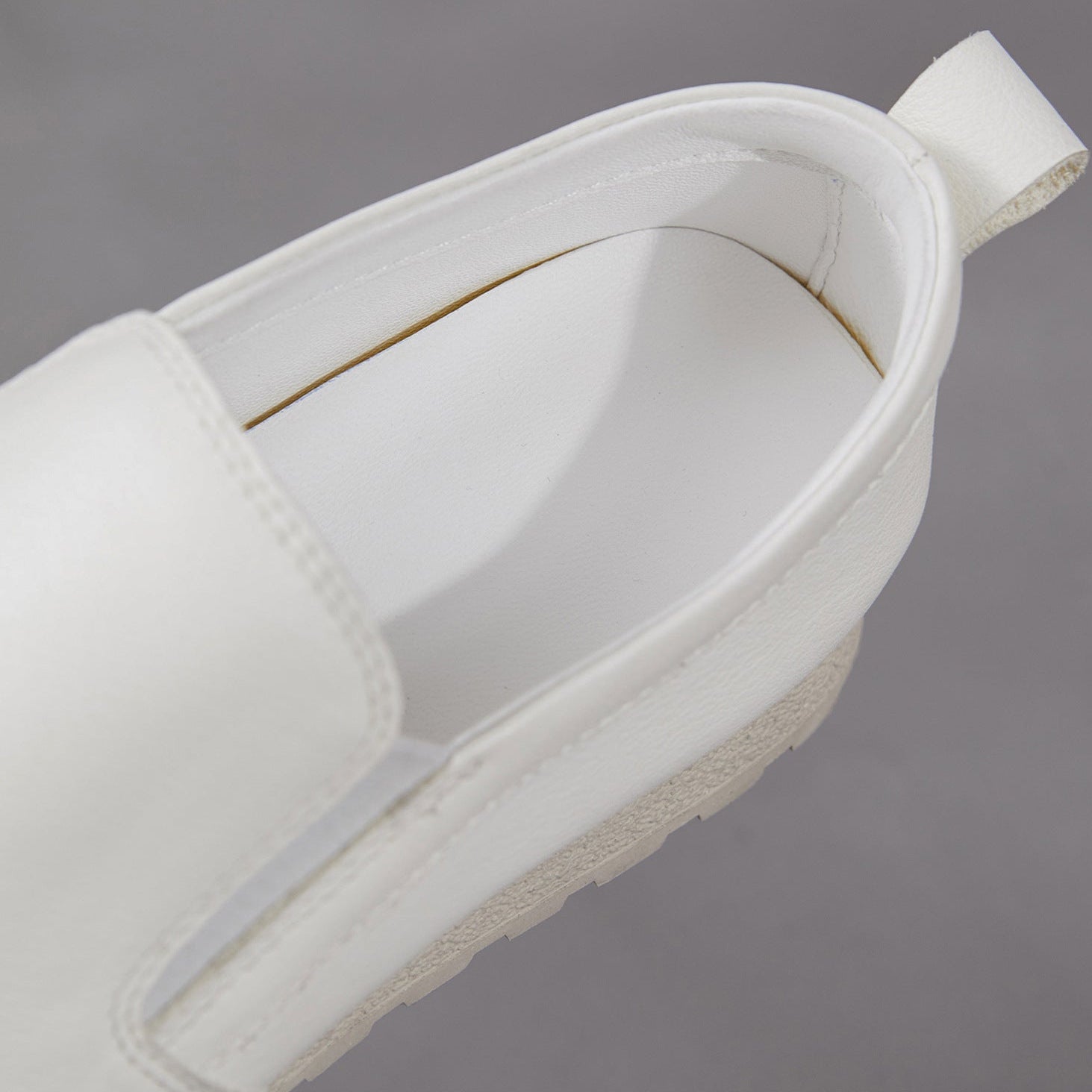 Women's Minialist Plain Leather Slip-on Casual Shoes