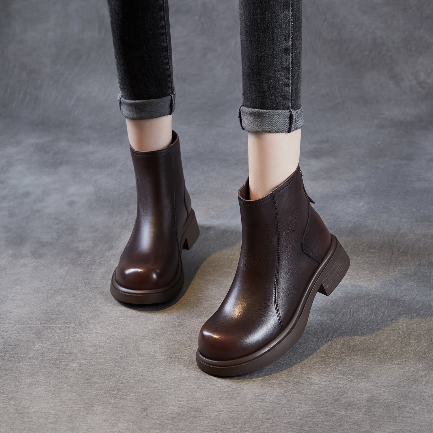 Women's Retro Plain Leather Minimalist Ankle Boots-RAIIFY