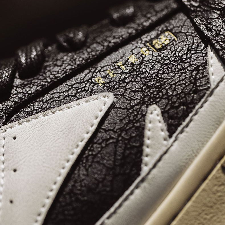 Men’s Casual Slip-On Sneakers – Breathable Leather Mix & Arrow Design-RAIIFY