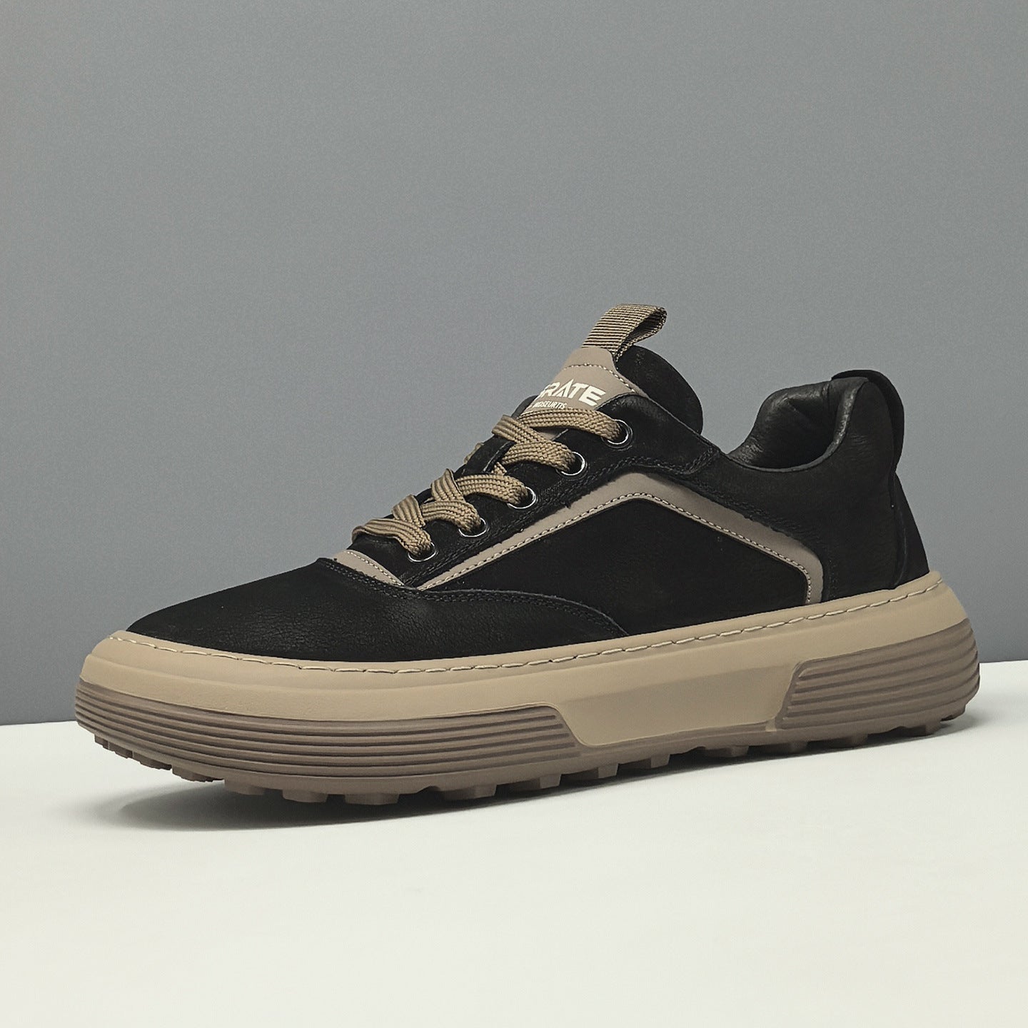 Men's Quilted Leather Minimalist Flat Casual Sneakers-RAIIFY