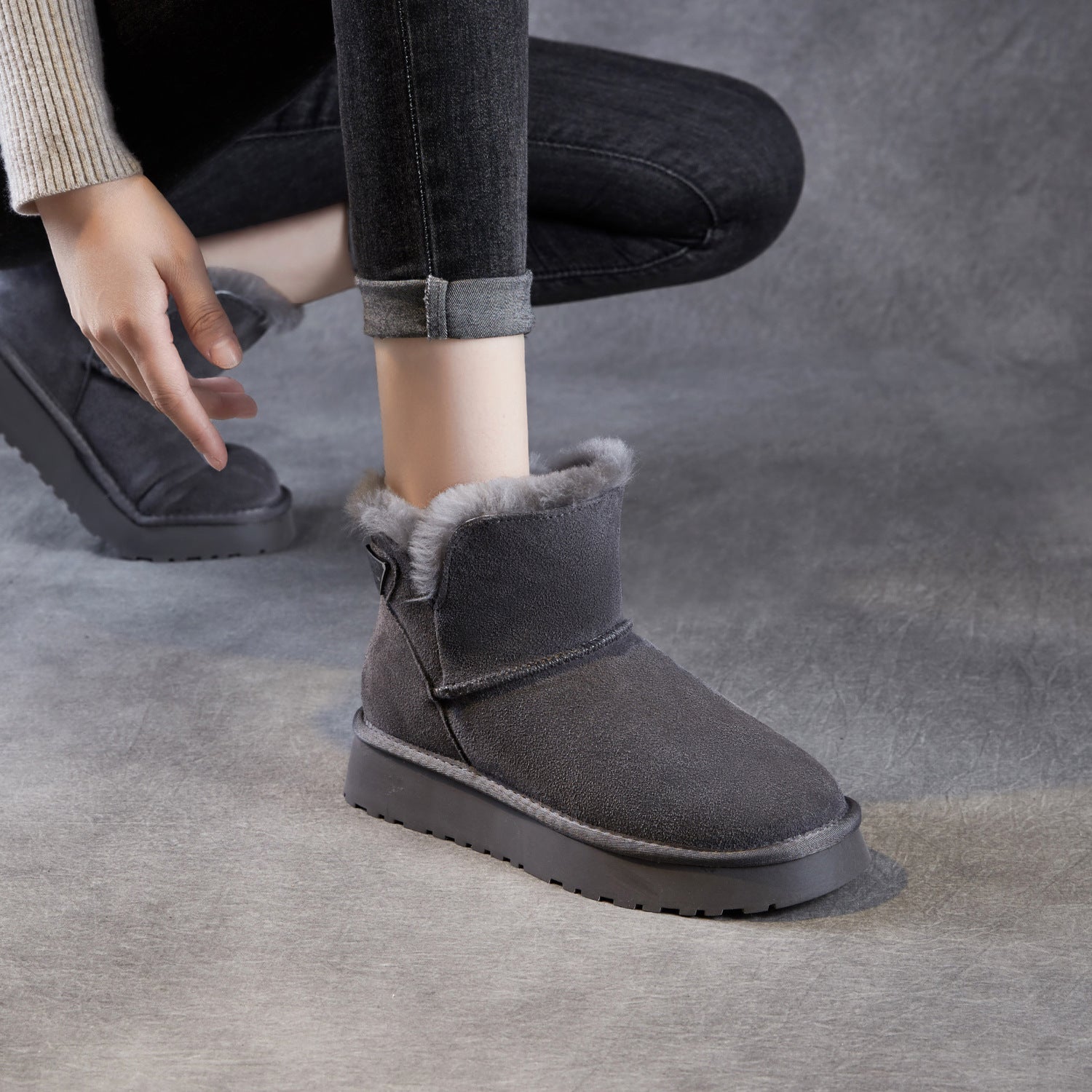 Women's Minimalist Plain Suede Slip-on Snow Boots-RAIIFY