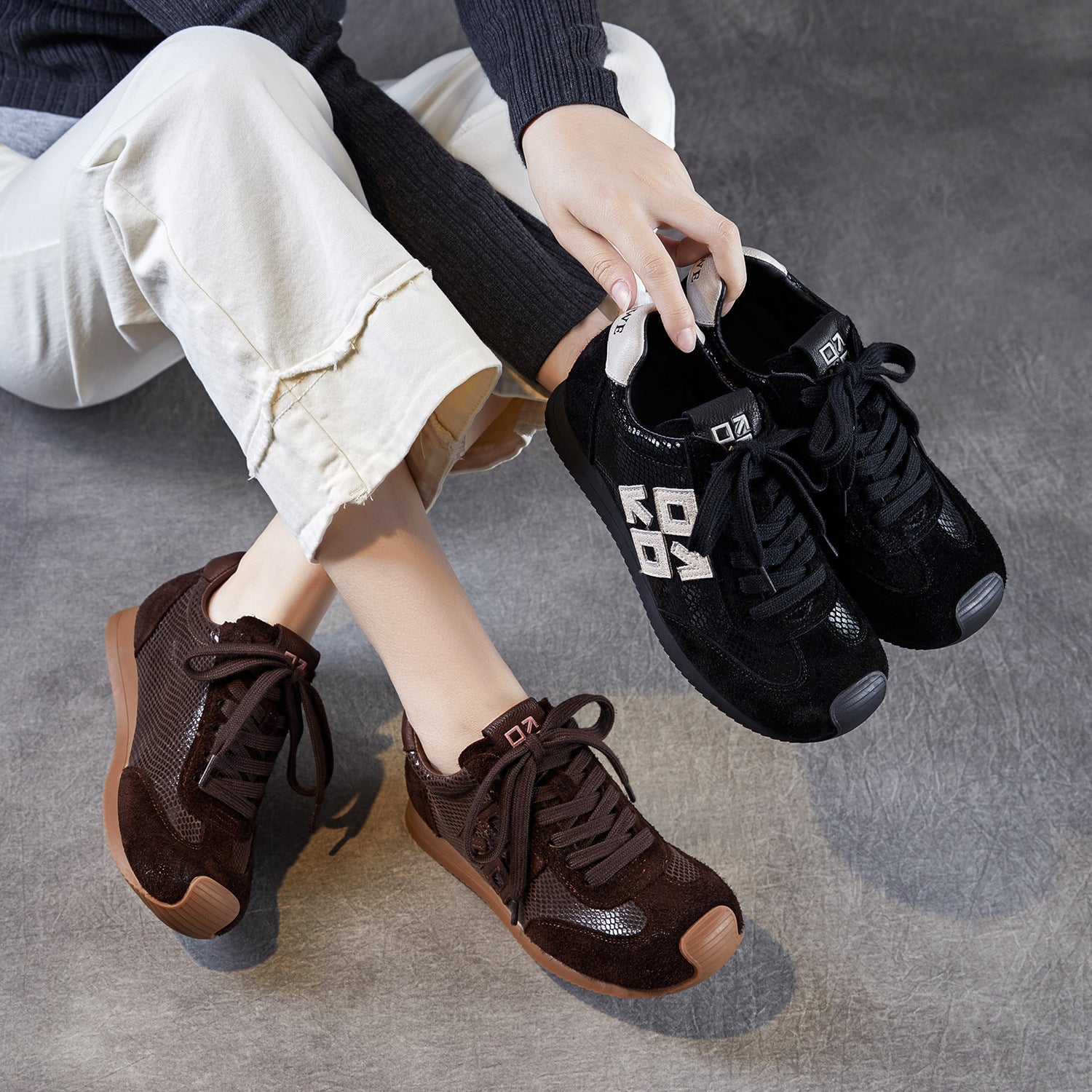 Women's Retro Patchwork Leather Flat Casual Sneakers-RAIIFY