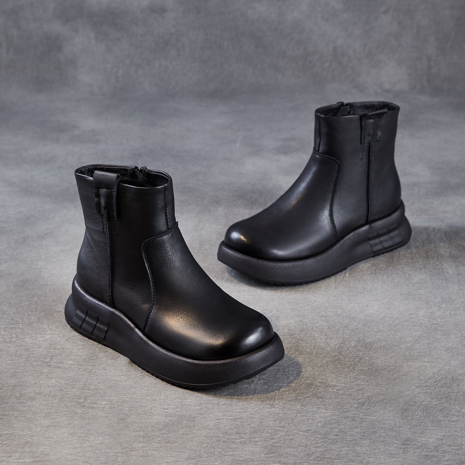 Women's Minimalist Plain Leather Thick Soled Ankle Boots-RAIIFY