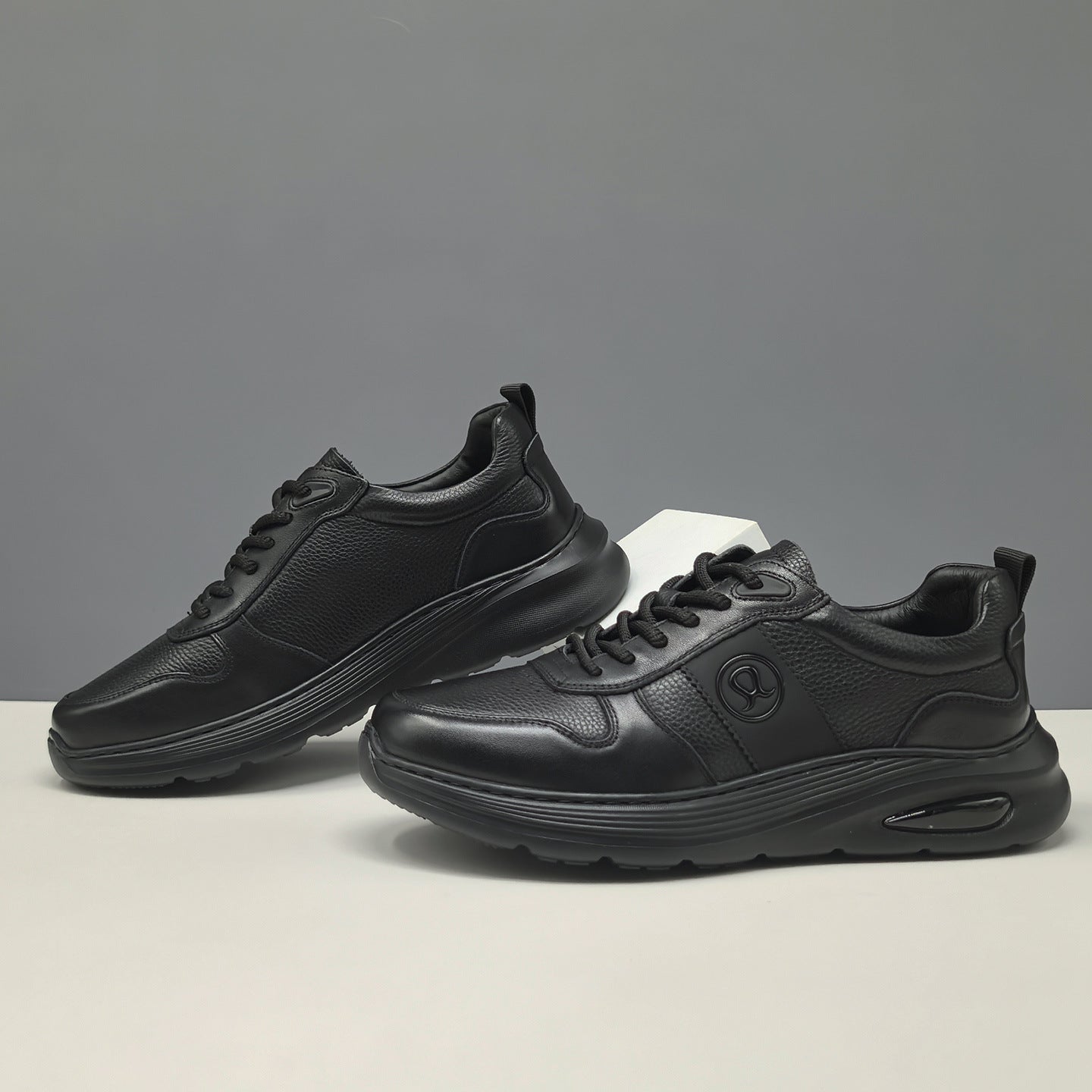 Men's Leather Minimalism Casual Sneakers-RAIIFY