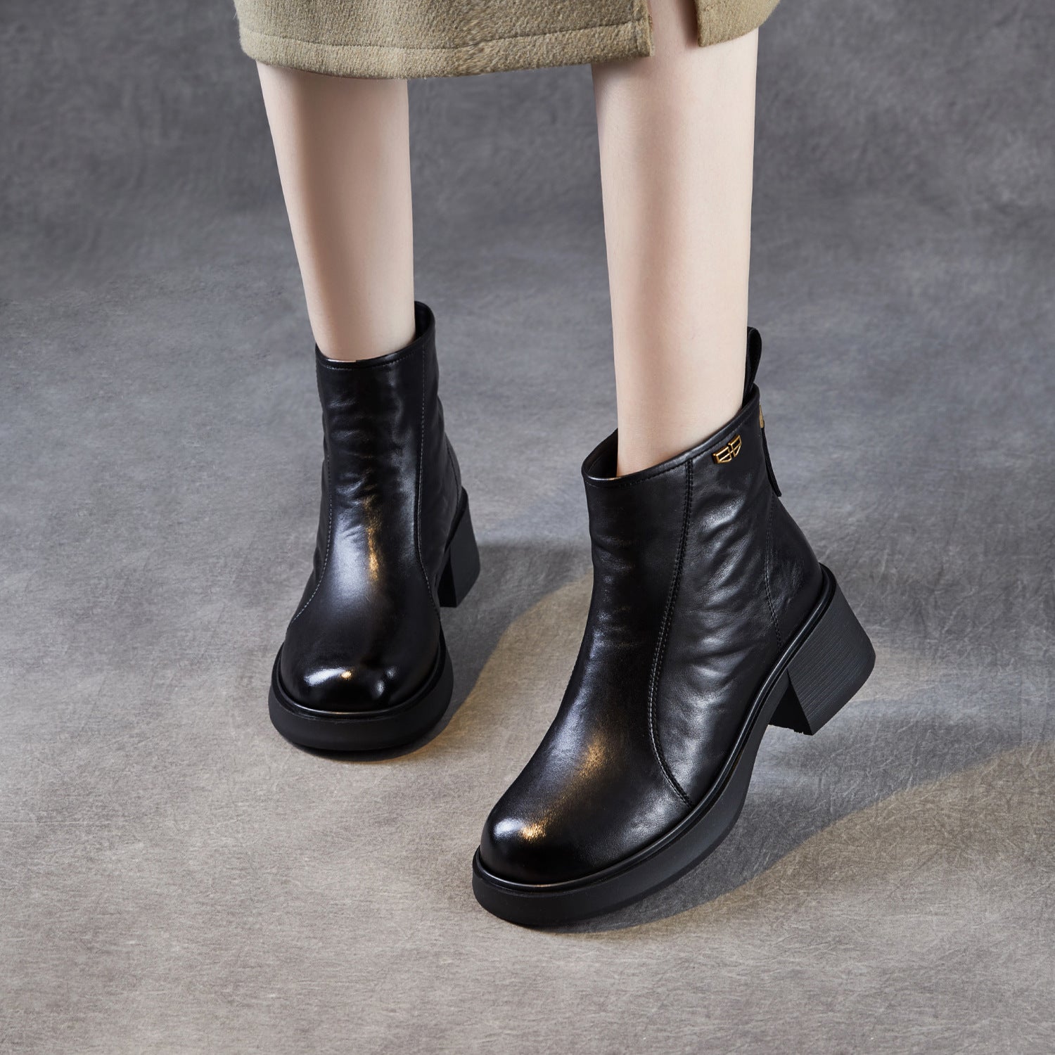 Women's Plain Leather Furred Winter Ankle Boots-RAIIFY