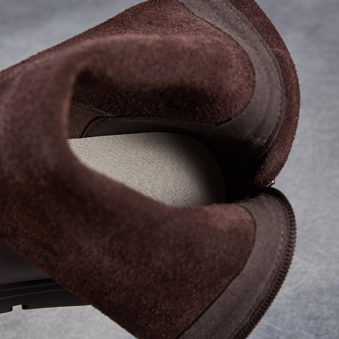 Women's Retro Leather Back Zipper Minimalist Boots-RAIIFY