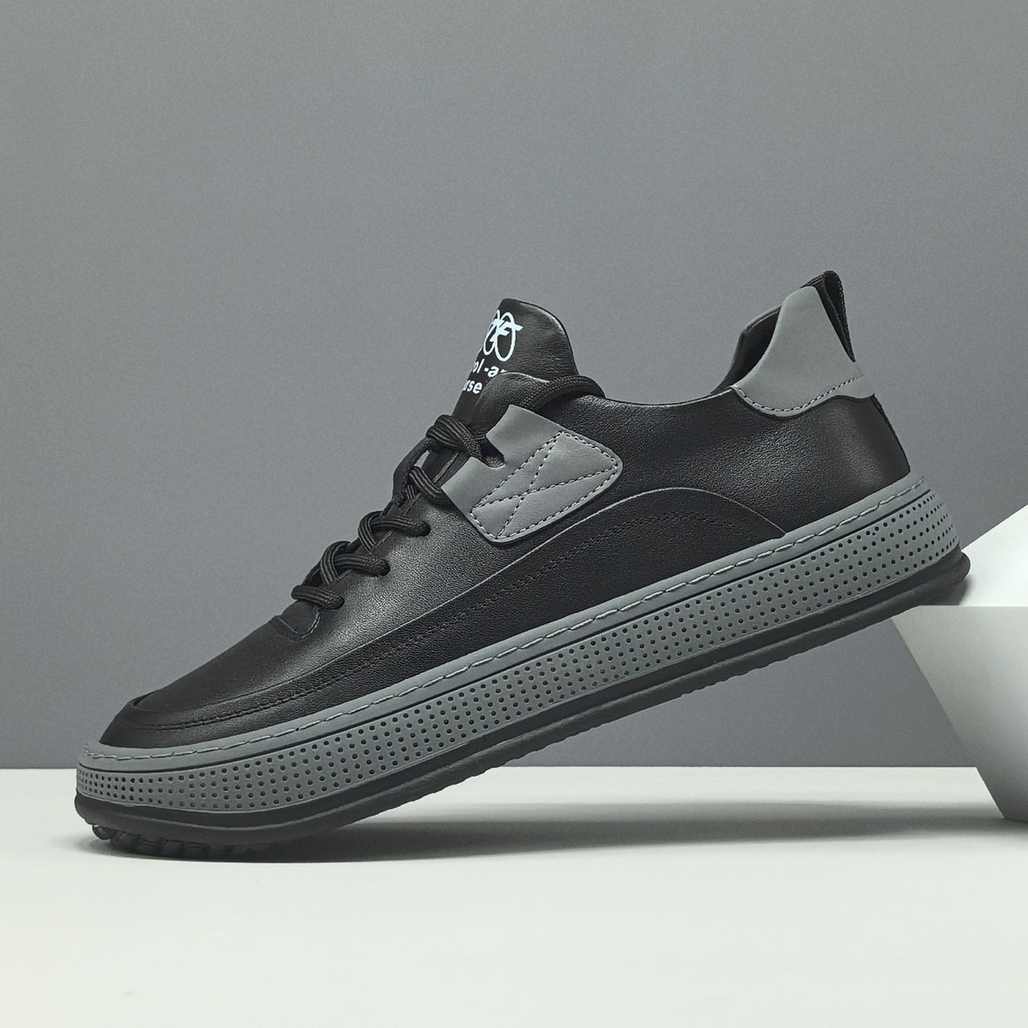 Men's Minimalist Fashion Quilted Leather Flat Casual Shoes-RAIIFY