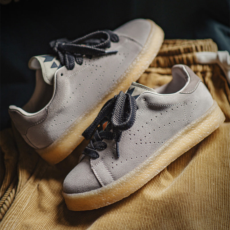 Men's Retro Plain Suede Low-top Sneakers-RAIIFY