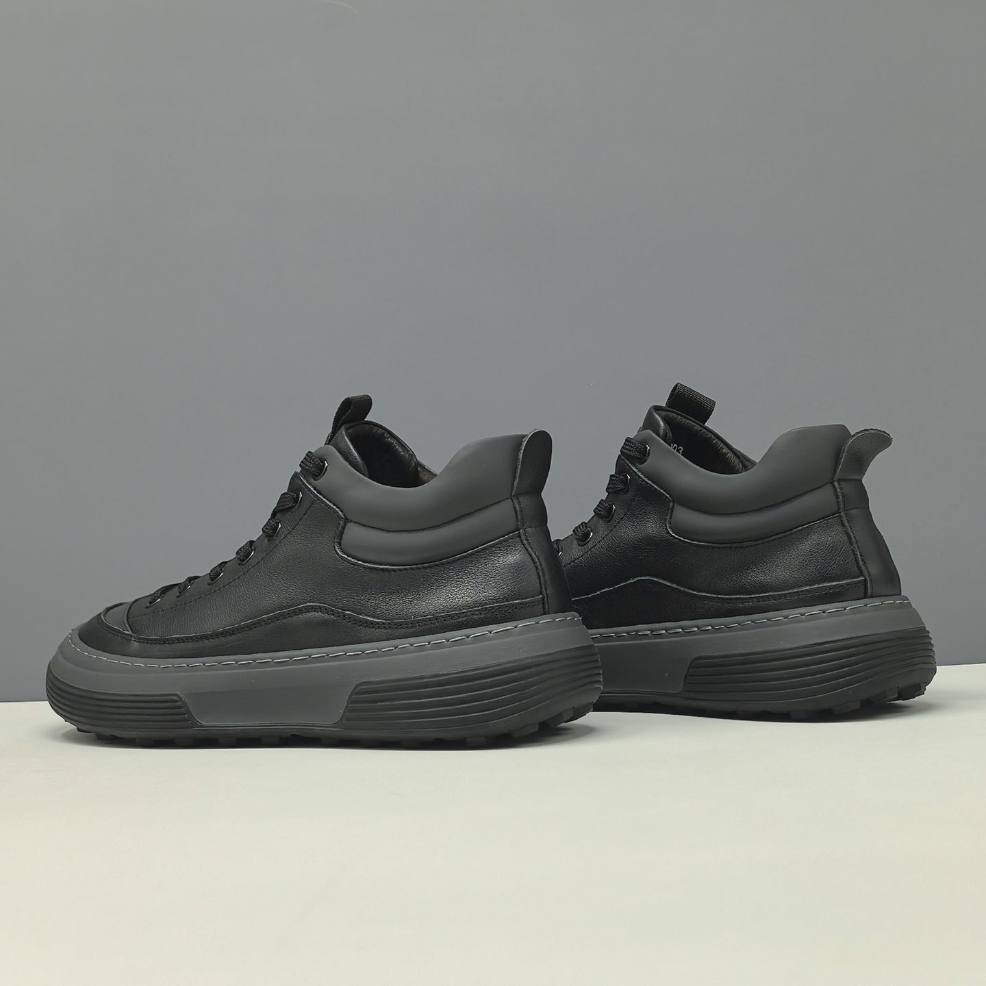 Men's Minimalist Quilted Leather High Top Casual Shoes-RAIIFY